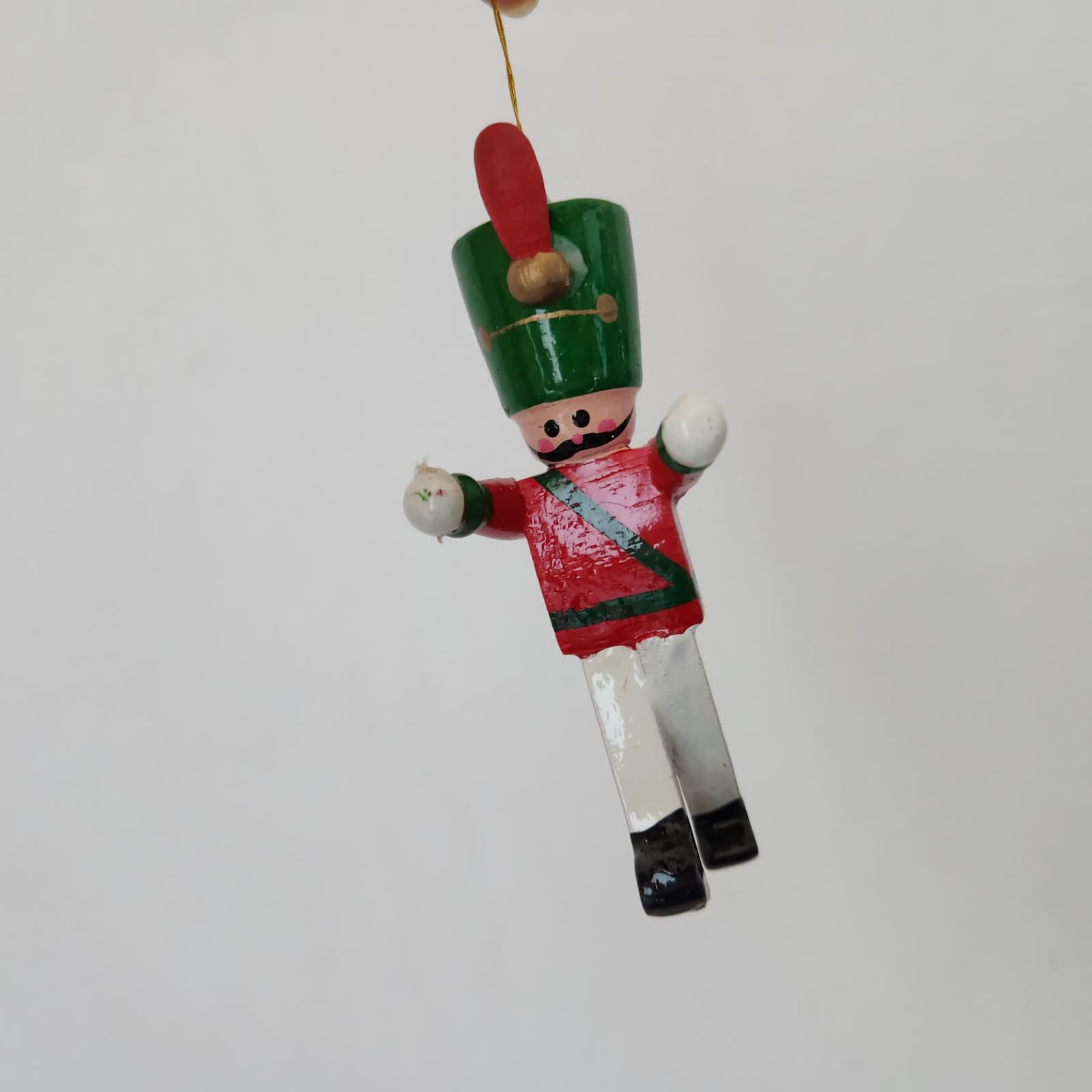 Vintage 5 Pieces Wooden Soldier Nutcracker Christmas Ornaments Made in Taiwan - Thumbnail 5