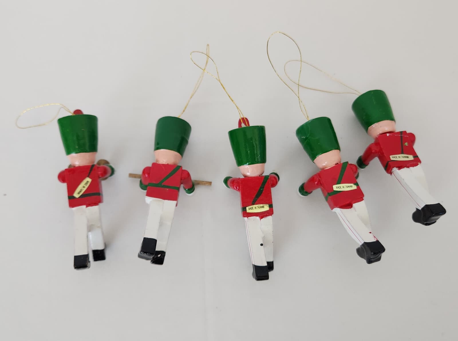 Vintage 5 Pieces Wooden Soldier Nutcracker Christmas Ornaments Made in Taiwan - Thumbnail 7