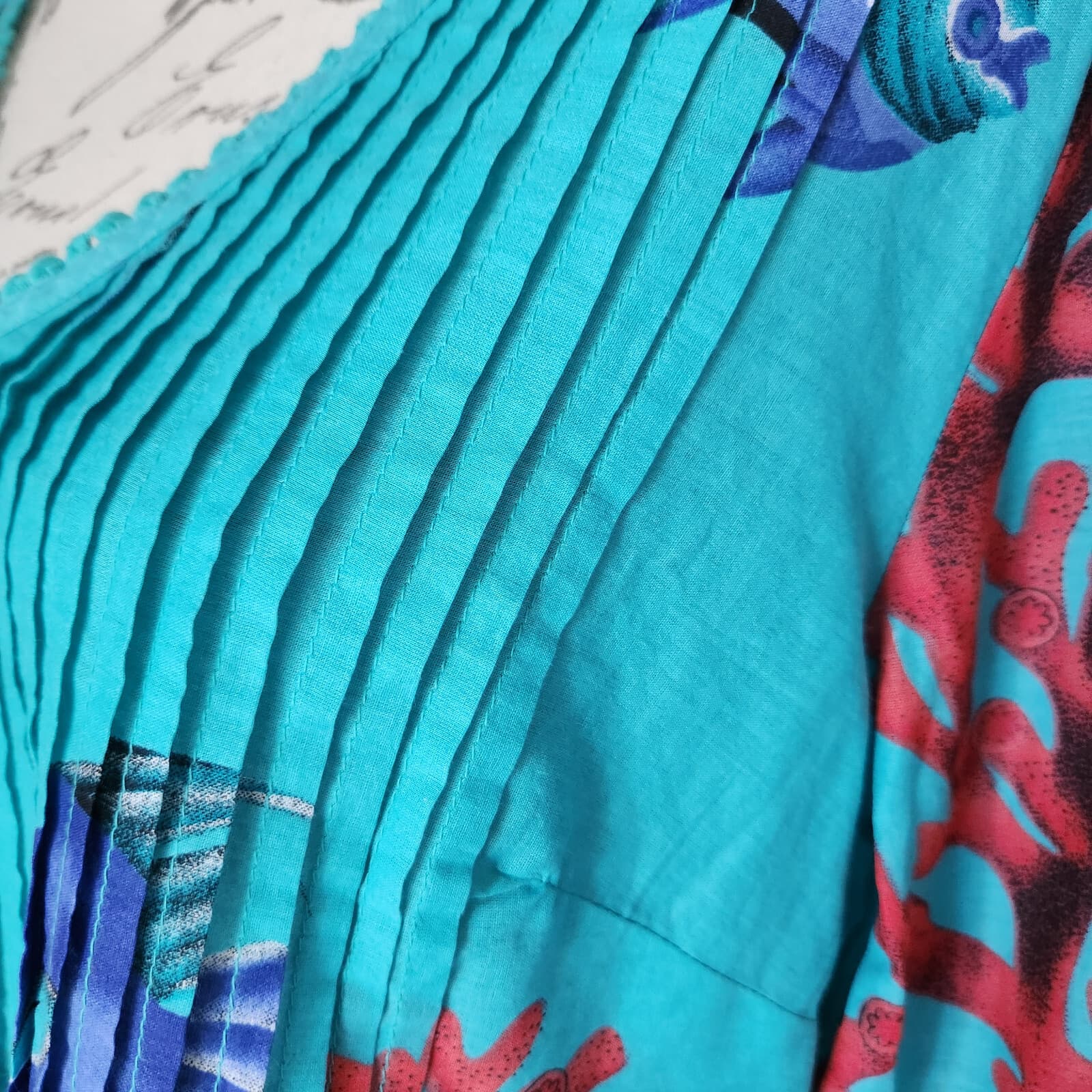 NWoT Soft Surroundings Seychelles Coral-Bead Fish Coral Cover-Up Top Green Sz.S - Thumbnail 4