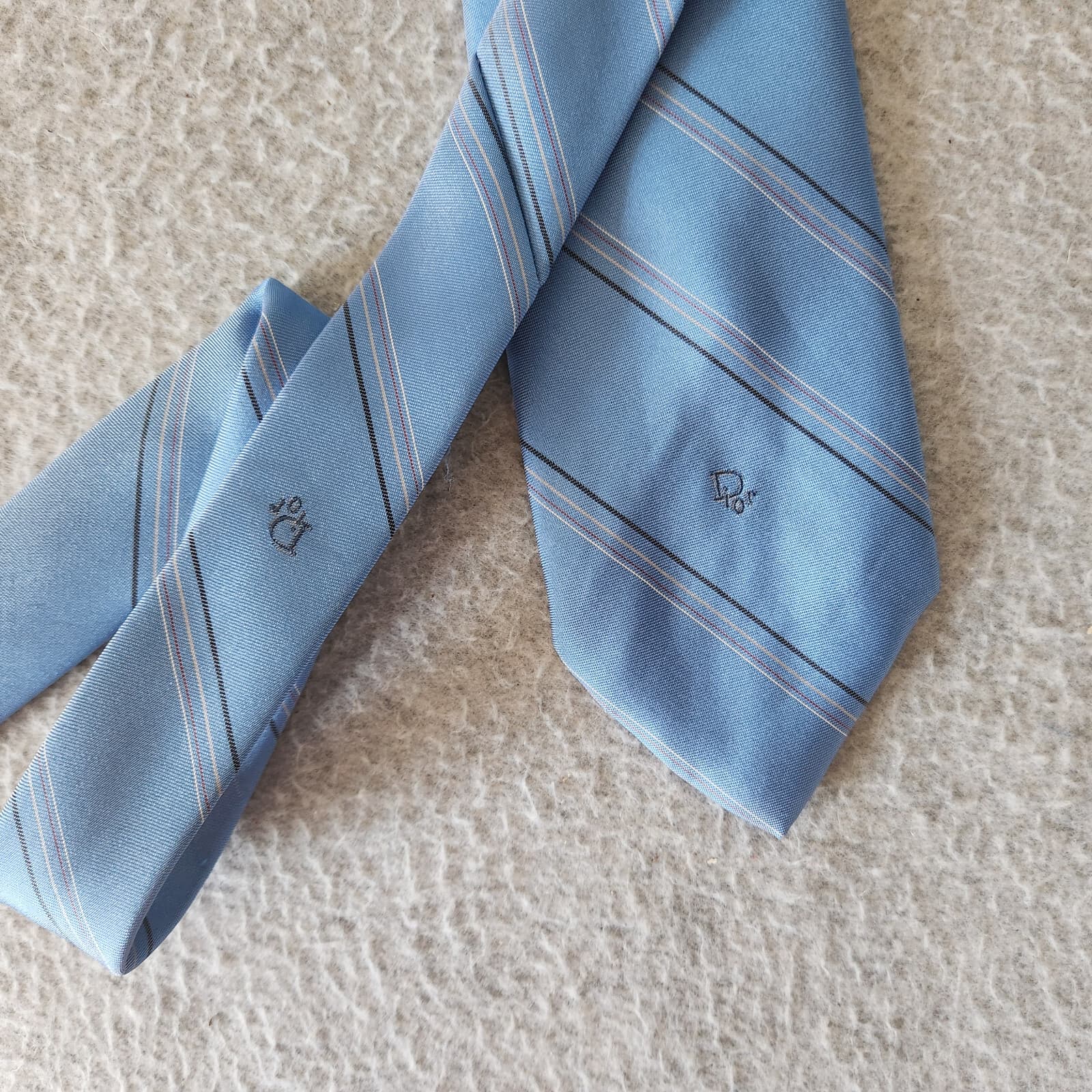 Christian Dior Silk Blend Traditional Standard Width Necktie Blue Stripe - Thumbnail 3