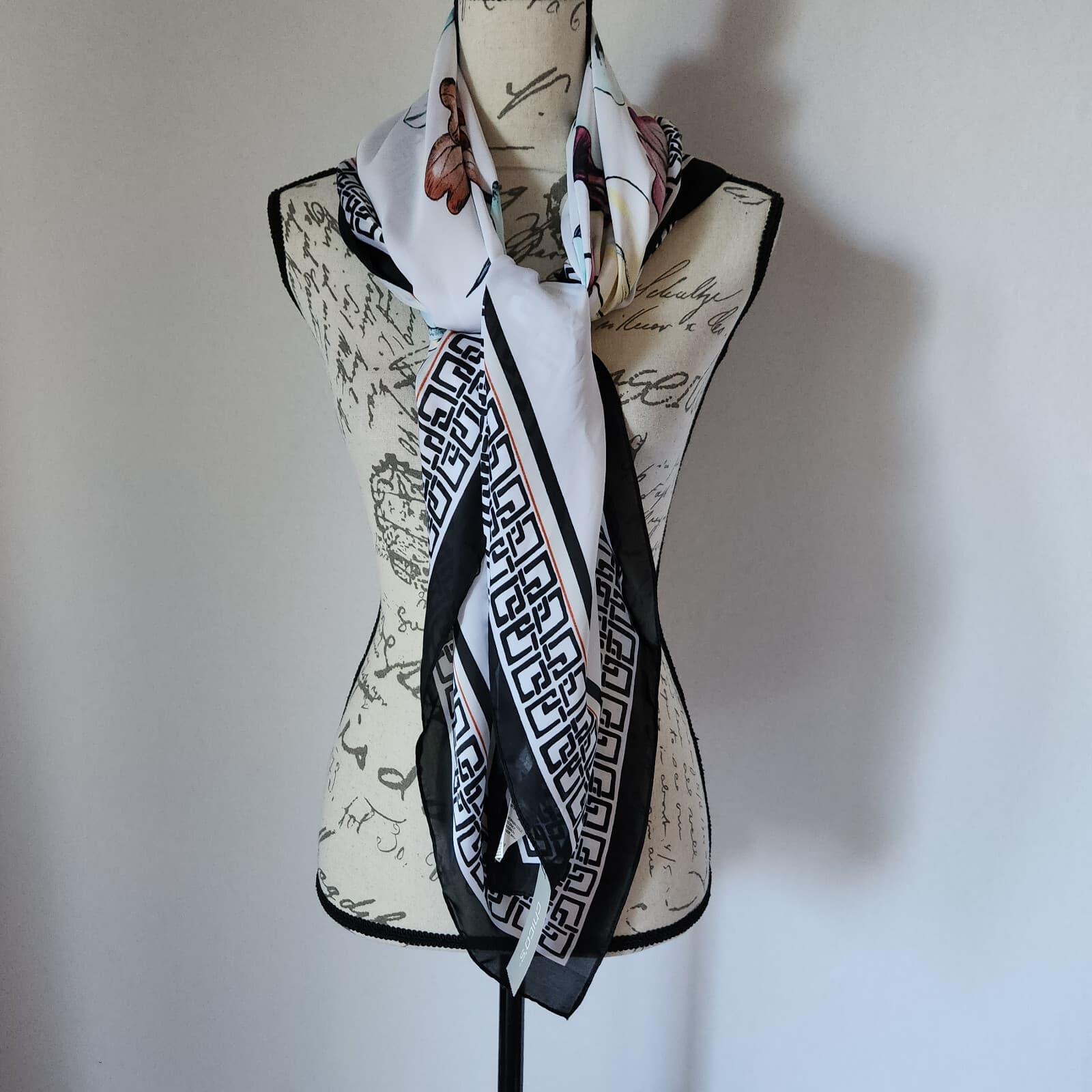 NWT Chico's Satin Floral BC Square Scarf Mulitcolor 42"x42" - Thumbnail 4