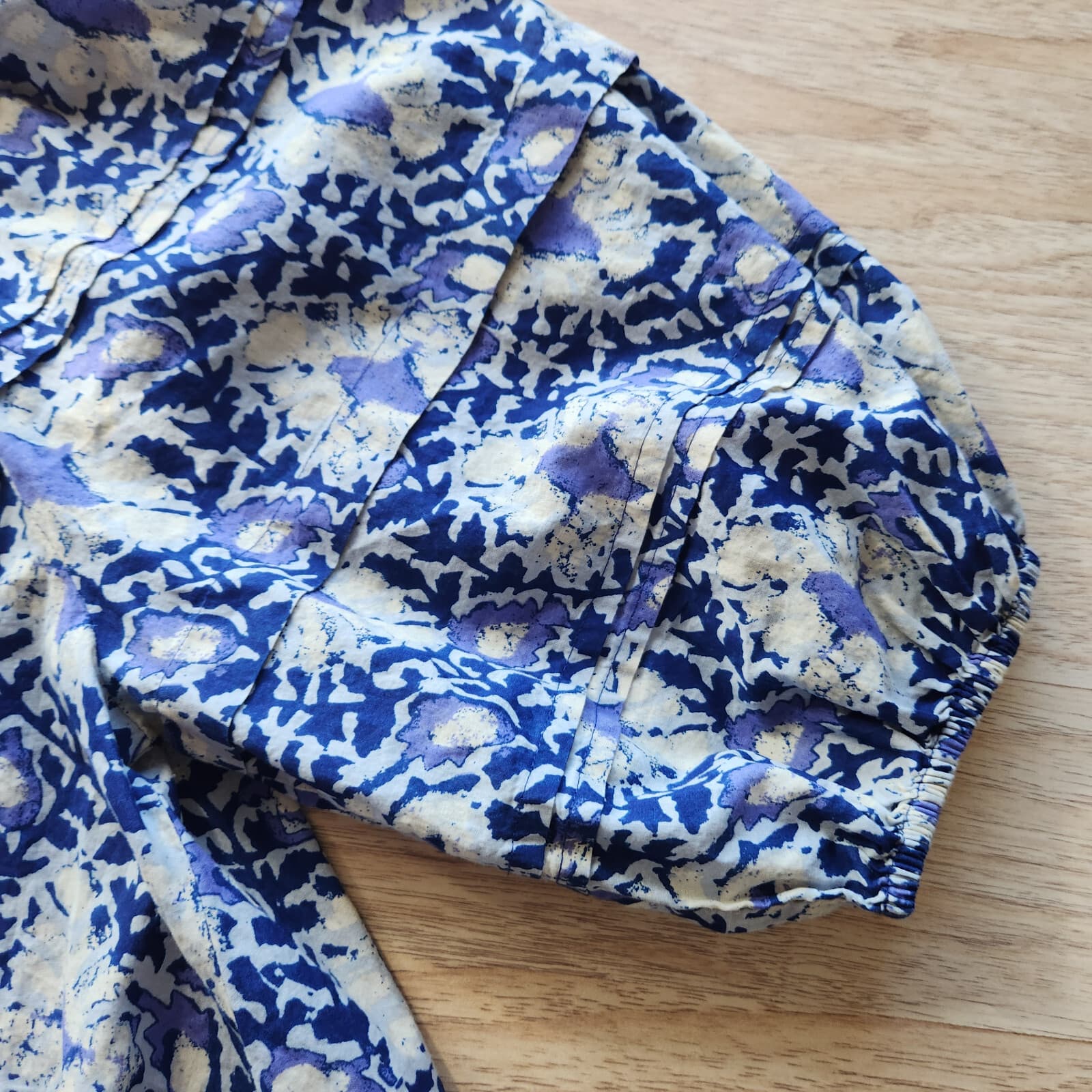 Free People Willow Printed Blouse Smock-Neck Short Puff Sleeve Blue Purple Sz.XS - Thumbnail 8