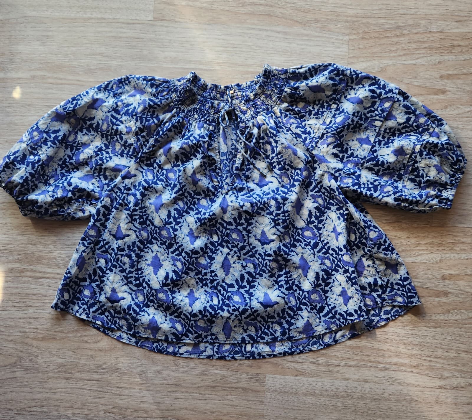 Free People Willow Printed Blouse Smock-Neck Short Puff Sleeve Blue Purple Sz.XS - Thumbnail 7