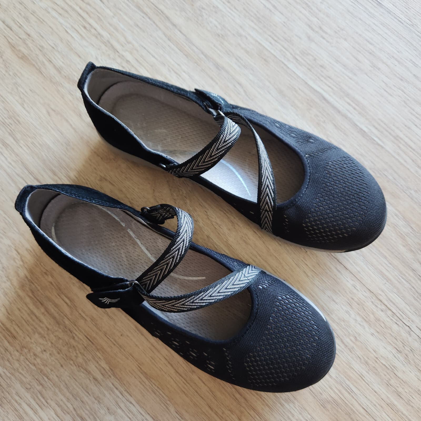 Dansko Haven Marry Jane Suede Mesh Comfort Shoe Flat Hook Loop Black EU37 - Thumbnail 2
