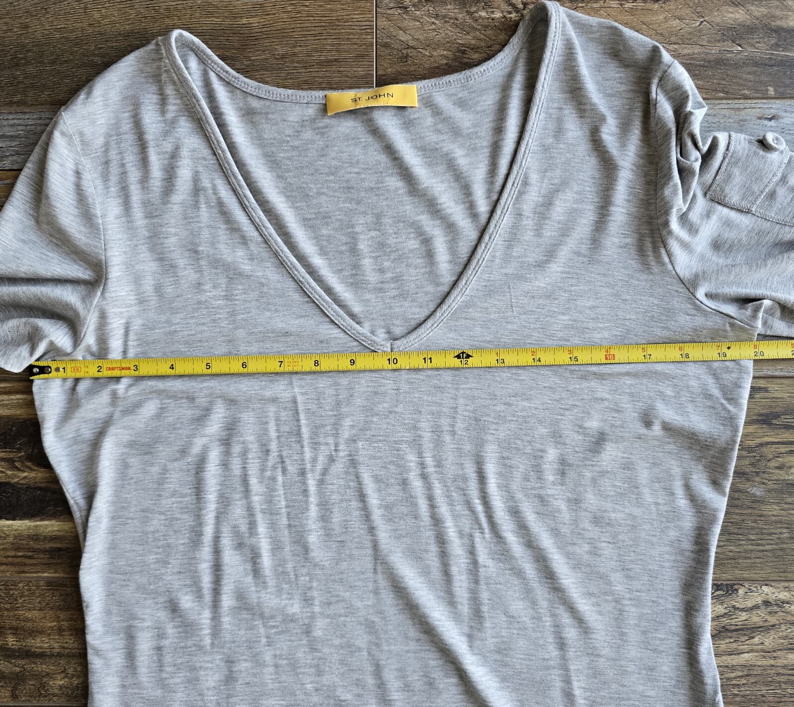 ST. JOHN V-Neck T-Shirt Pocket-On-Sleeve Stretch Jersey Grey Women Bust 40" - Thumbnail 11