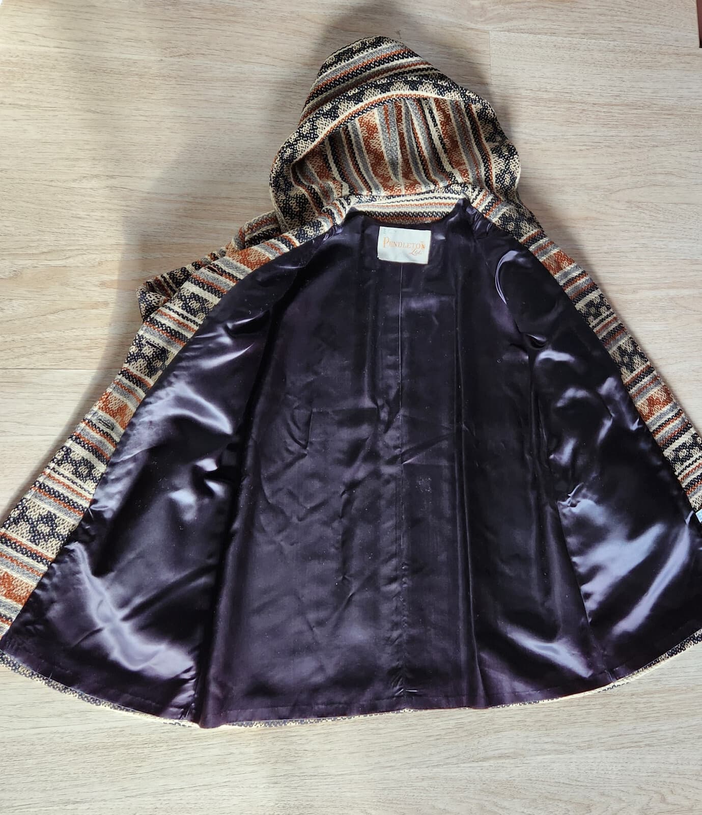 Vintage Pendleton Limited Blanket Wool Hooded Aztec Western Long Line Coat S/M - Thumbnail 10