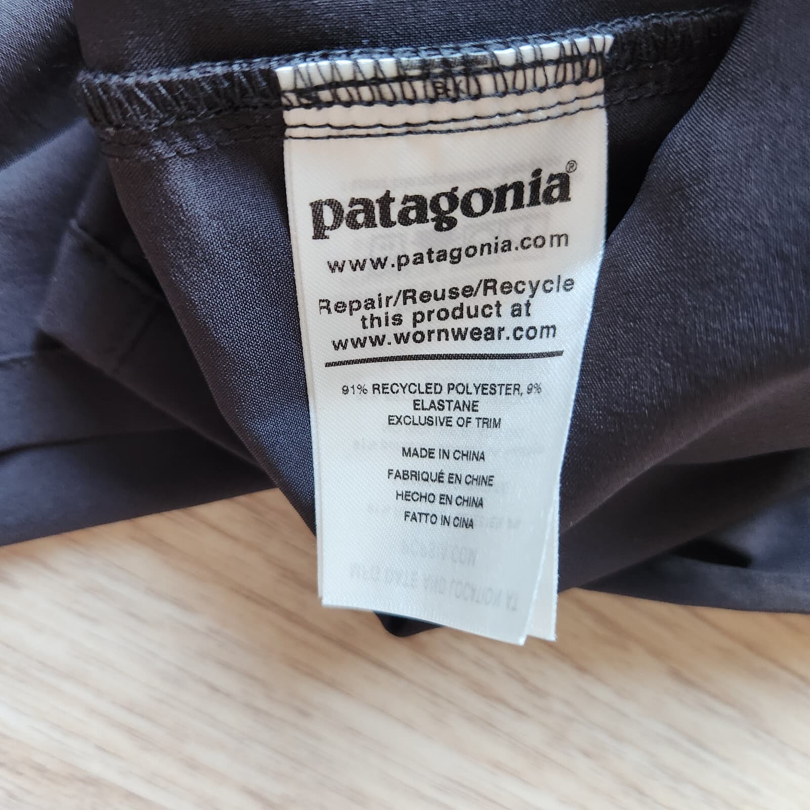 NWoT Patagonia $89 Fleetwith Belted Performance Travel Dress Sleeveless Black L - Thumbnail 11