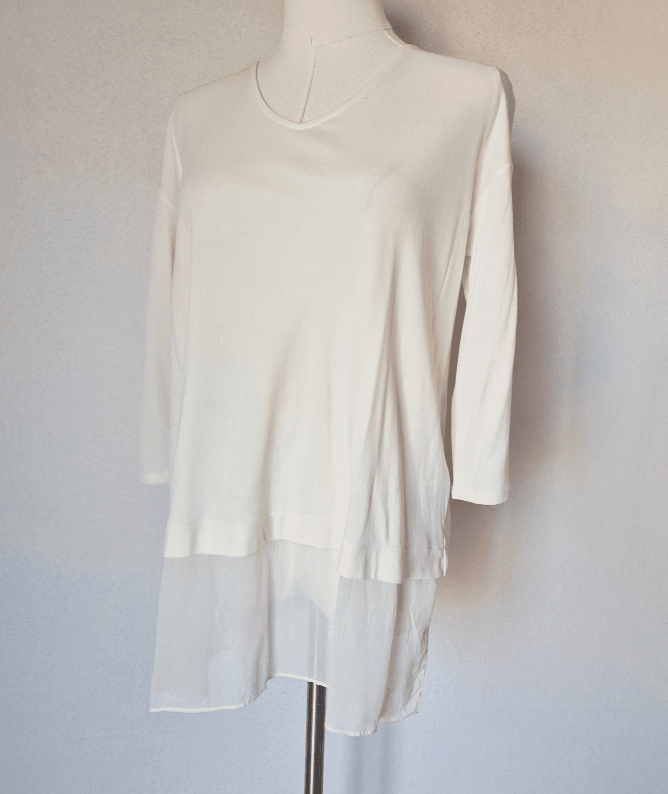 EILEEN FISHER 100% Silk Jersey Ivory Overlay Tunic Top V-Neck 3/4 Sleeve Sz.XXS - Thumbnail 2
