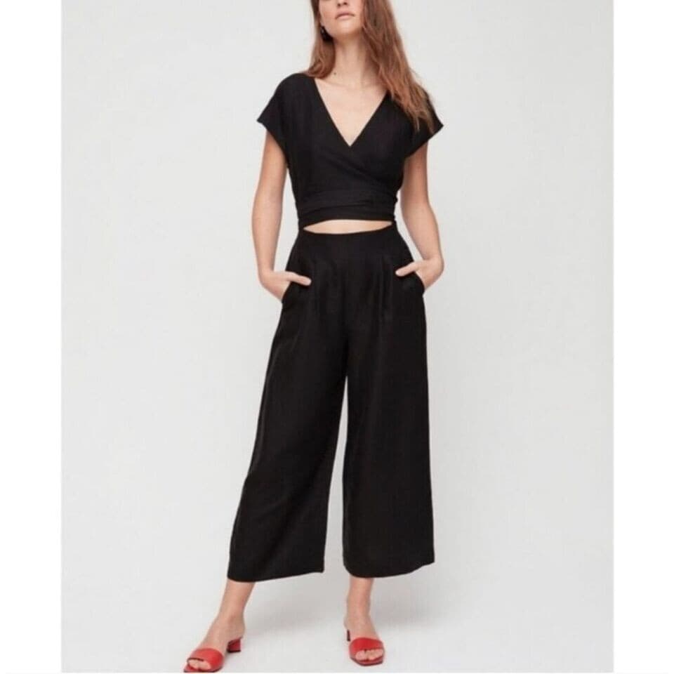 Aritzia Wilfred Brax Linen Blend Wrap Jumpsuit Wide Leg Pocket Black Sz.4 - Thumbnail 2