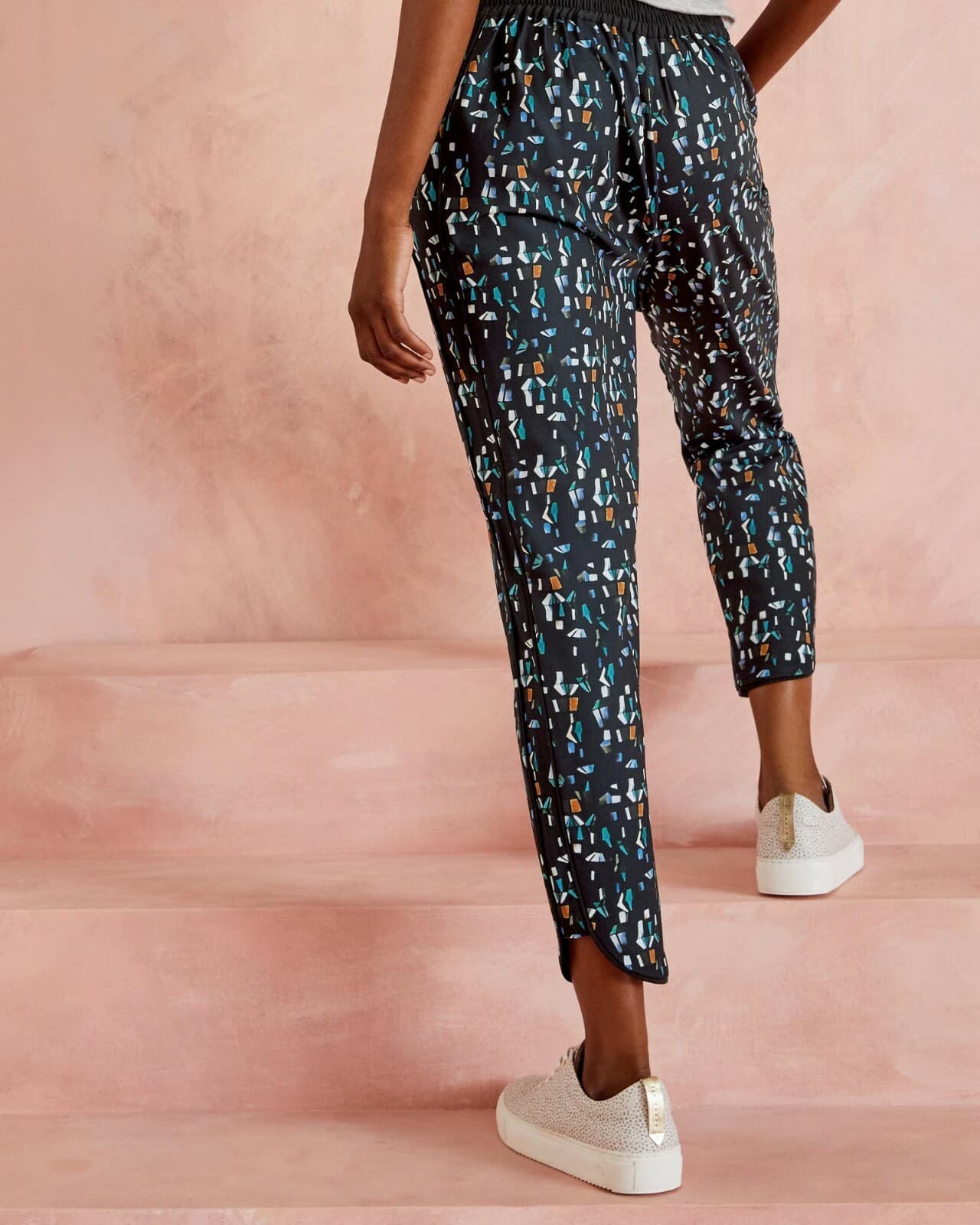 Ted Baker Esrig Print Jogger Pants Drawstring Multicolor Women Waist 30 in. - Thumbnail 5