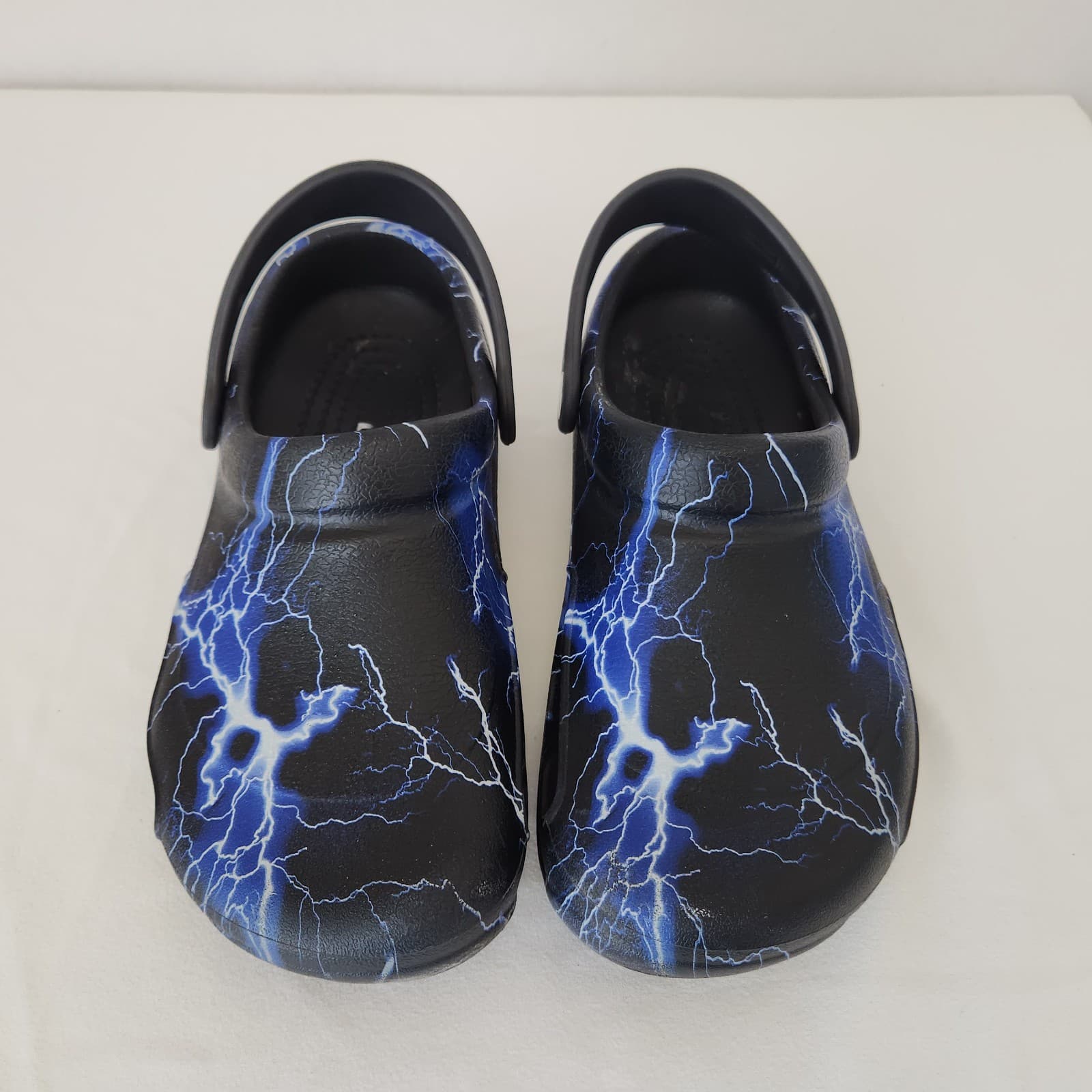 Crocs Bistro Lightning Bolt Comfort Clogs Slip Resistant Heel Strap Unisex M5 W7 - Thumbnail 3