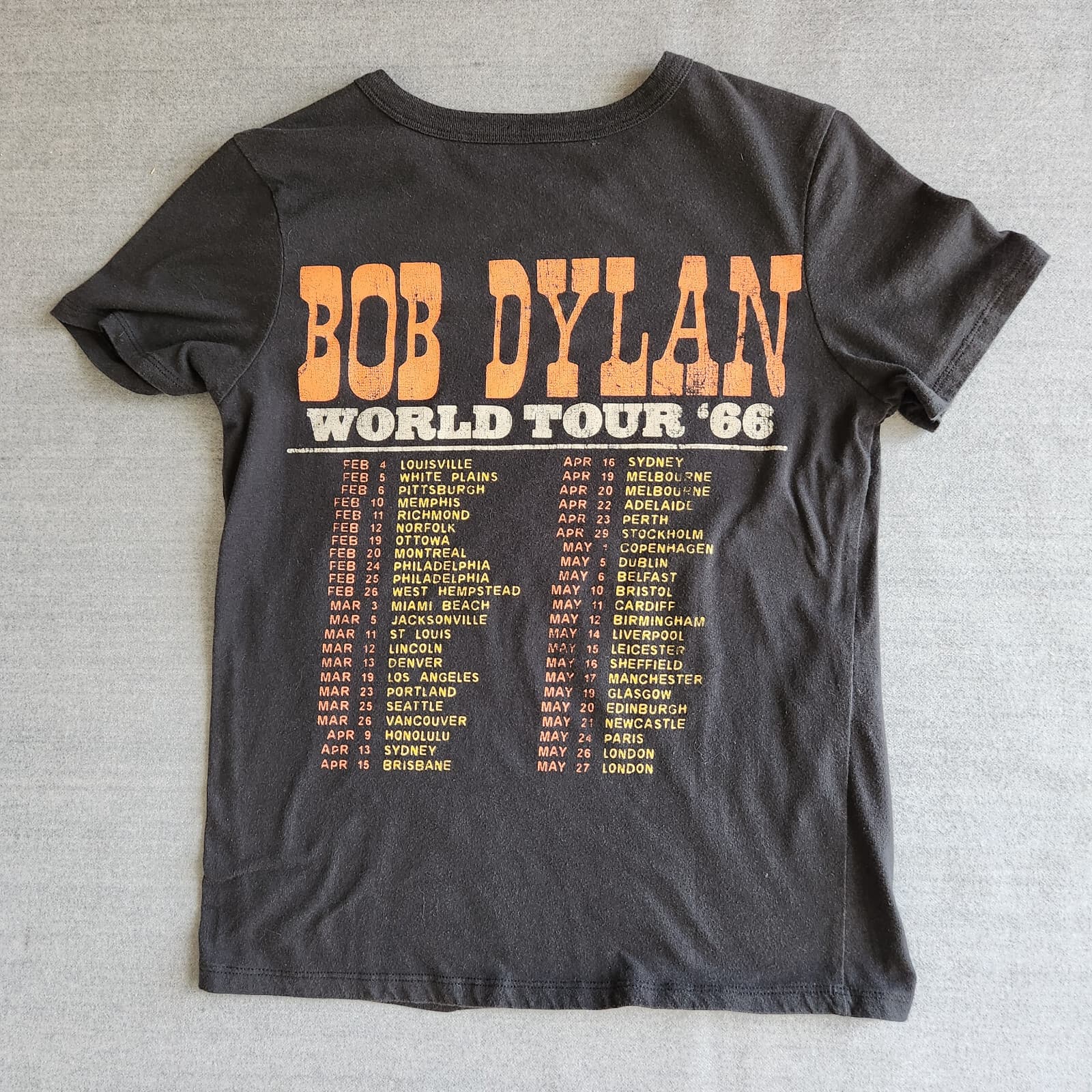 Bob Dylan World Tour 1966 Graphic Tee-Shirt Short Sleeve Black Unisex Sz.S - Thumbnail 6