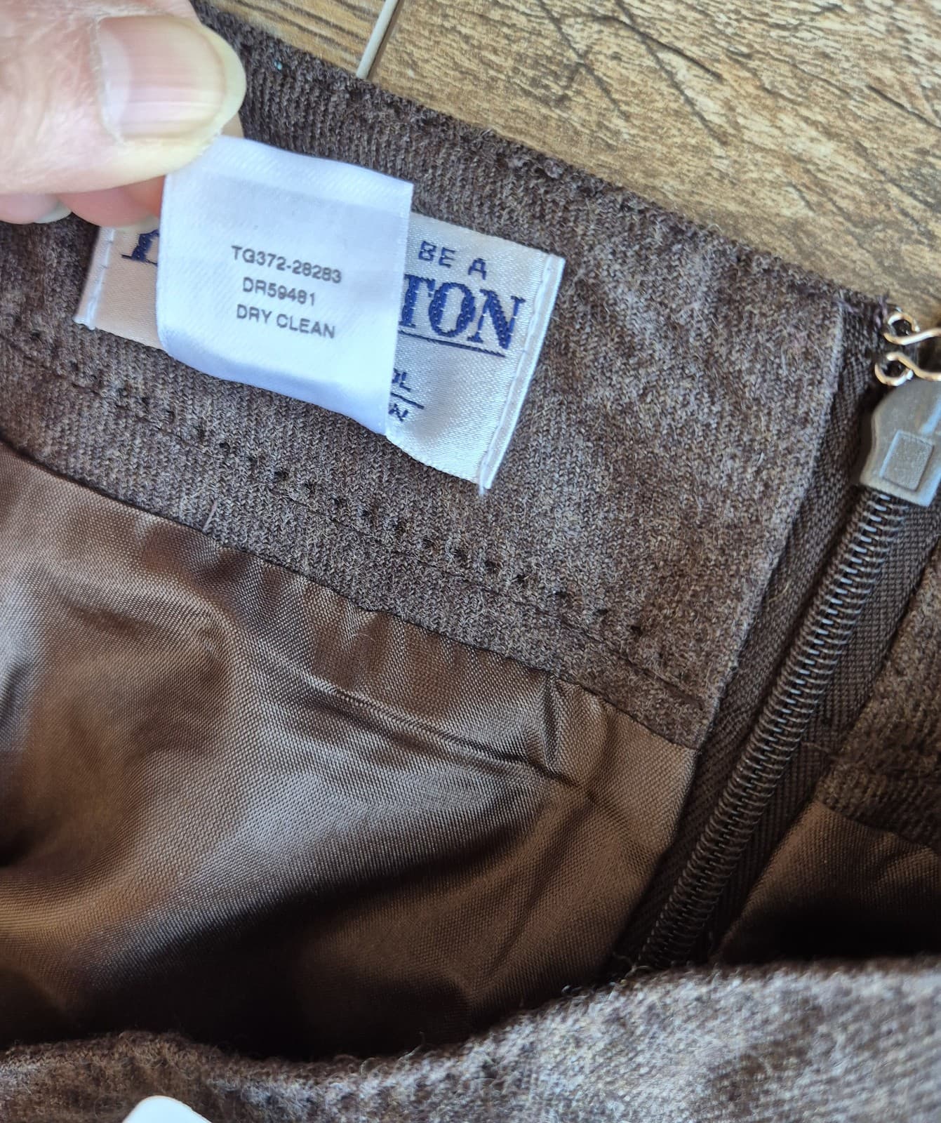 Vintage NWT Pendleton USA Made 100% Virgin Wool Mini Pencil Skirt Brown Sz.10 - Thumbnail 6