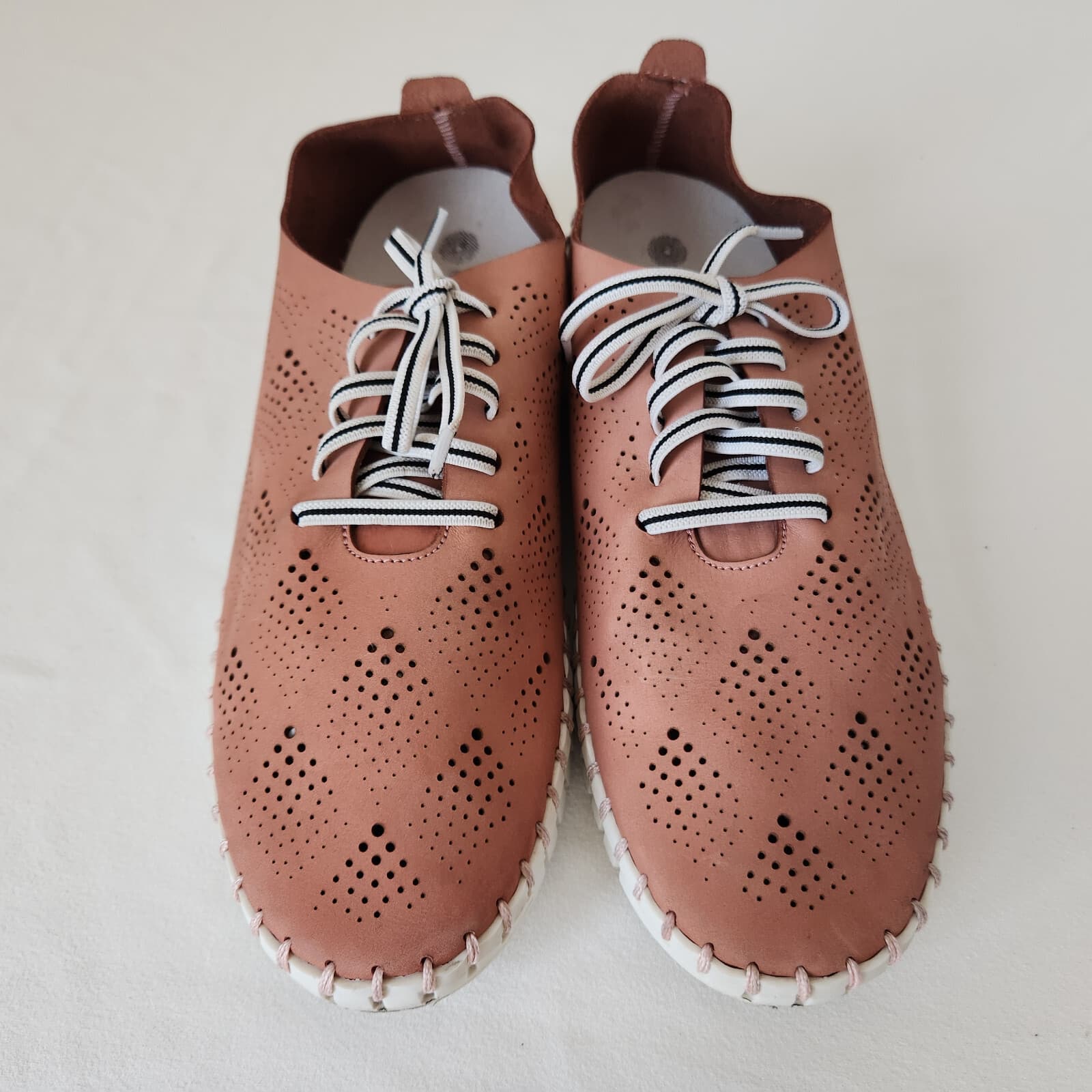 Eric Michael Annie Perforated Leather Lace-Up Comfort Shoe Made in Italy Pink 40 - Thumbnail 10