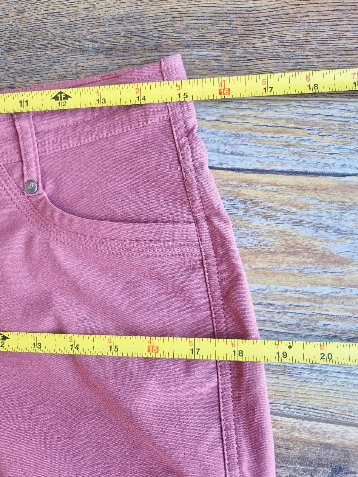Kuhl Trekr UPF 50+ 8" Outdoor Hiking Shorts Zip Pocket Dark Dahlia Women's 4 - Thumbnail 12