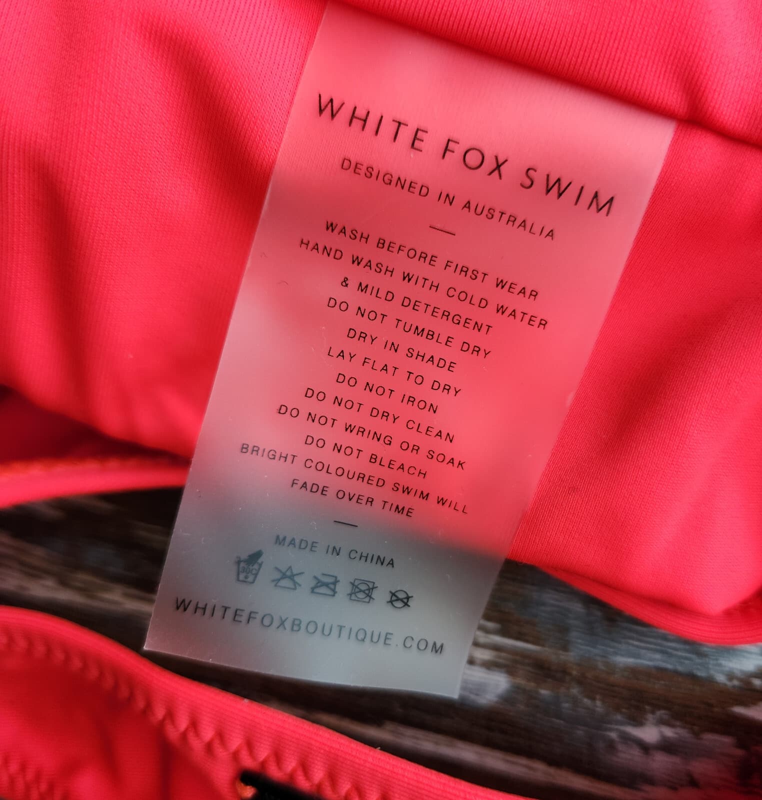 NWT White Fox Swim 2 Piece Kiki Bikini Top Kali Bottom Bandeau Thong Coral M/L - Thumbnail 11