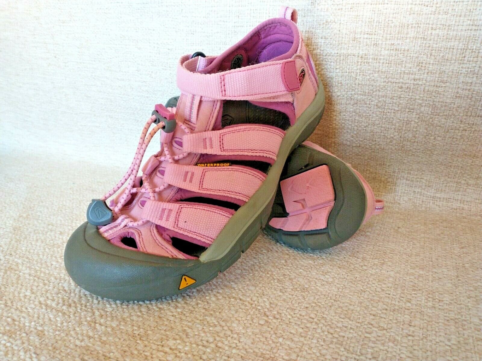 Keen Newport H2 Waterproof Hiking Sport Sandals Strap Pink Women US5 EUR37 - Thumbnail 2