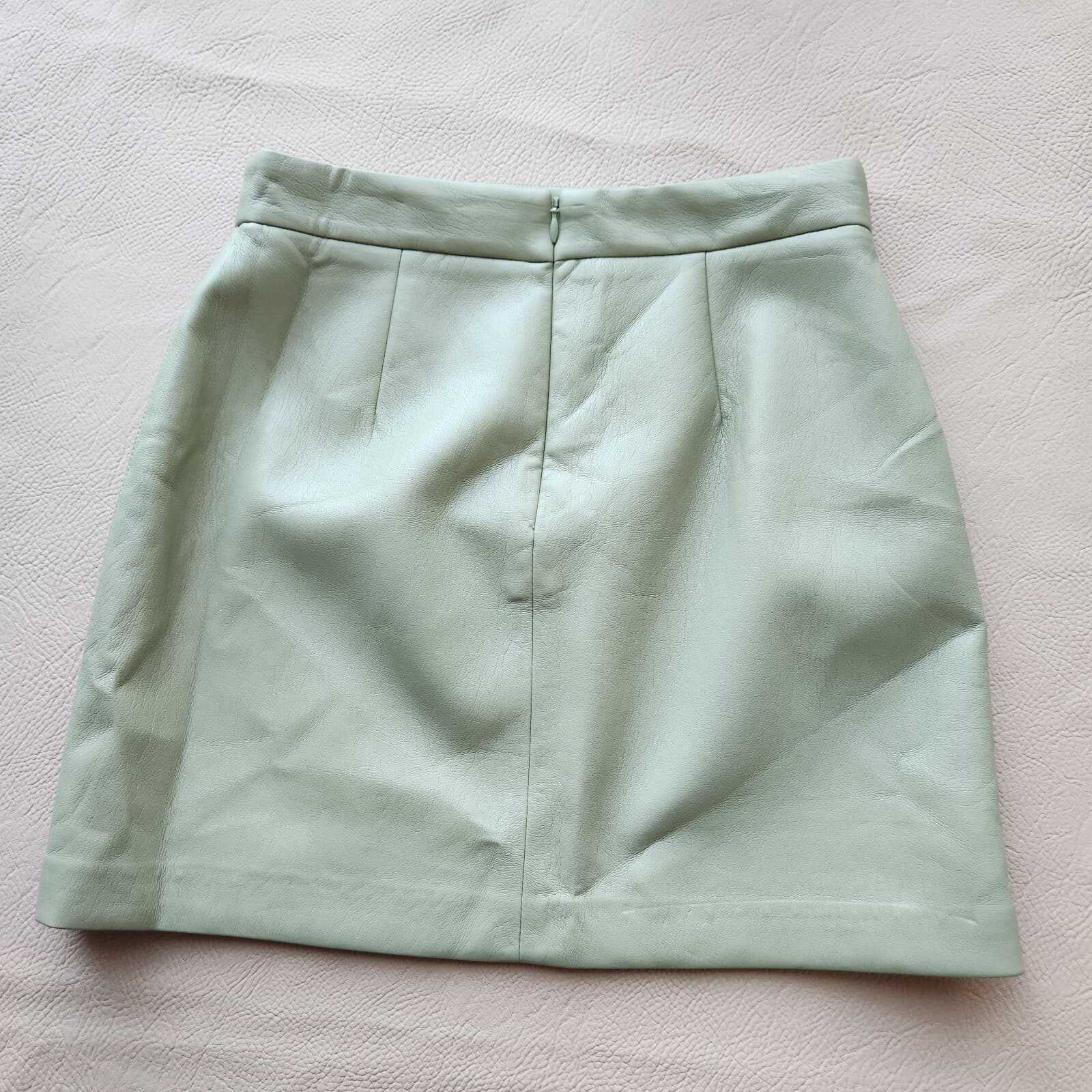 Aritzia Wilfred Patio Vegan Faux Leather Mini Pencil Skirt Front Slit Green Sz.4 - Thumbnail 7