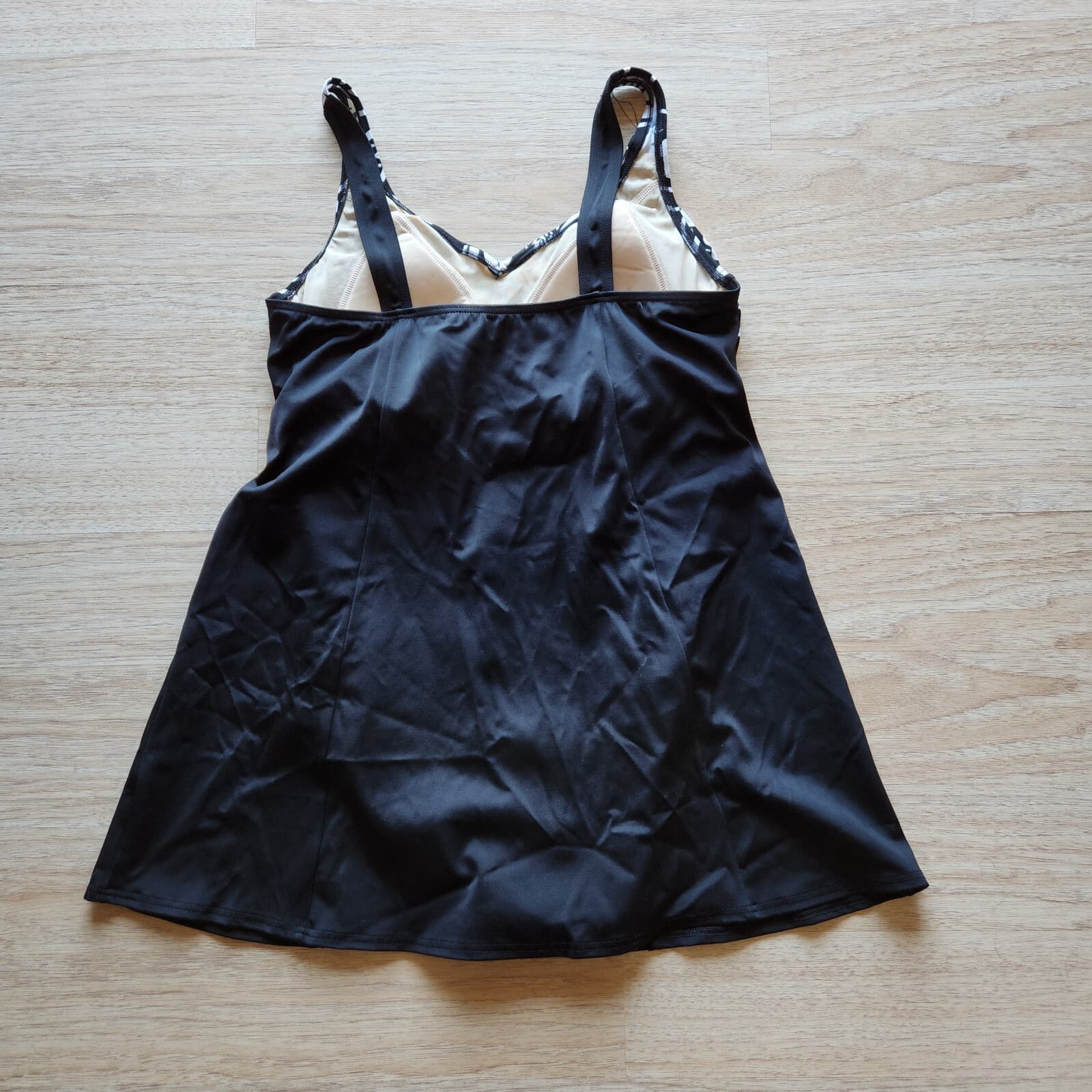 NWOT L.L. Bean Floral One-Piece Swim Dress Bra-Padded Black White Women's 12 - Thumbnail 4