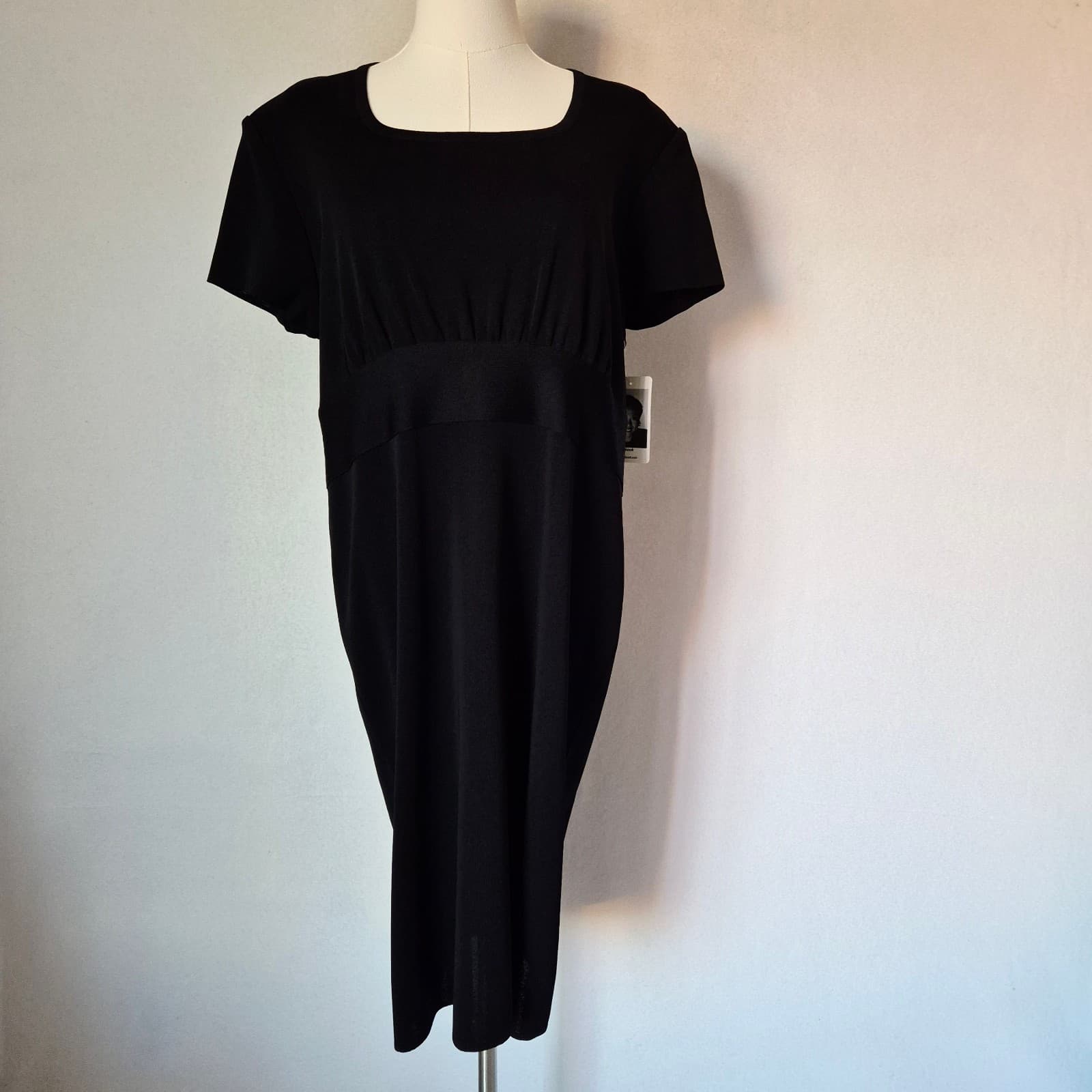 NWT Exclusively Misook Size L Empire Waist Square Neck Dress Cap Sleeve Black - Thumbnail 2