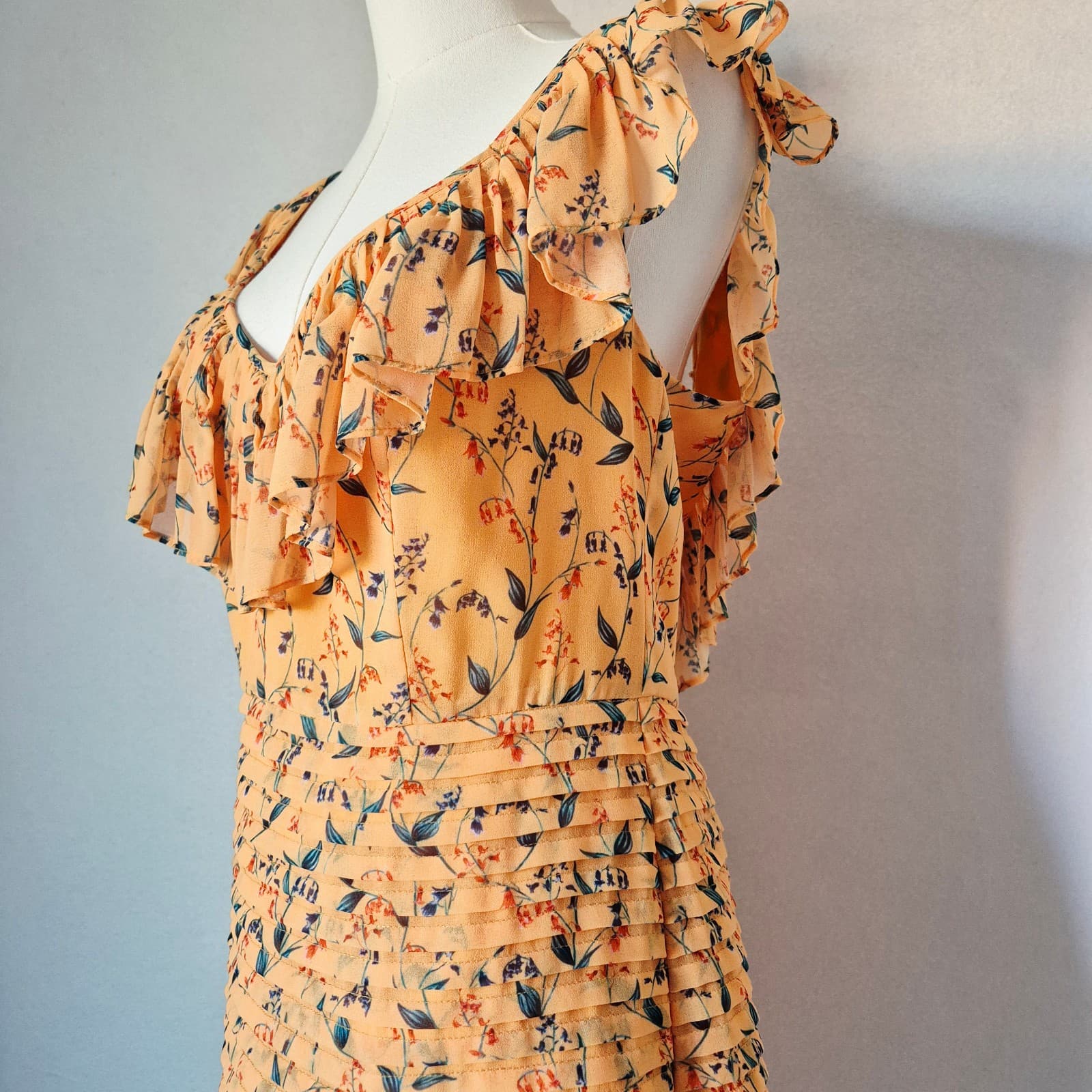 La Maison Talulah Daring Day Floral Mini Dress Ruffle Flutter Sleeve Orange Sz.L - Thumbnail 4
