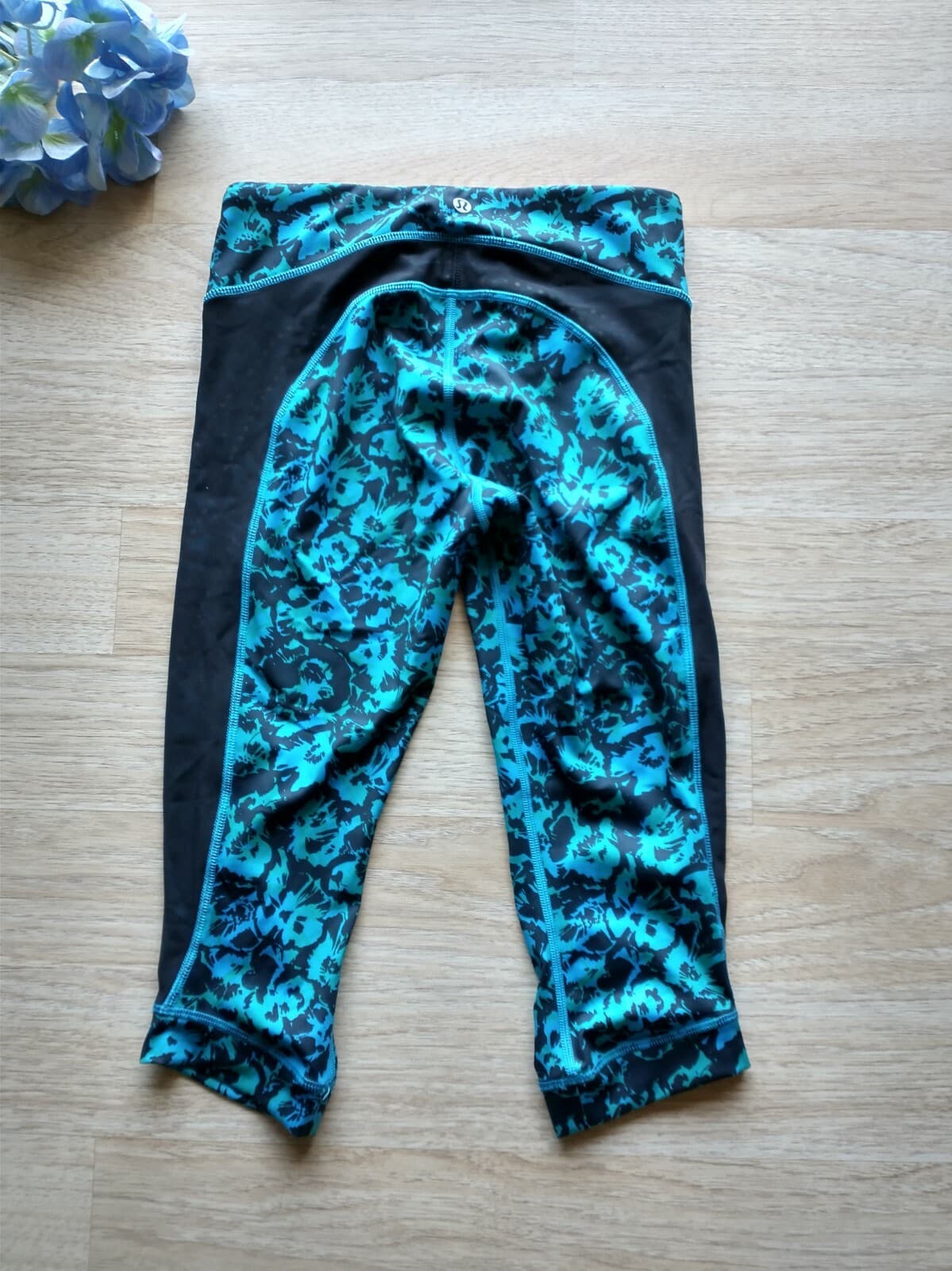 Lululemon Women Stop At Nothing Crop Legging Pull On Green Black Sz.4 - Thumbnail 2