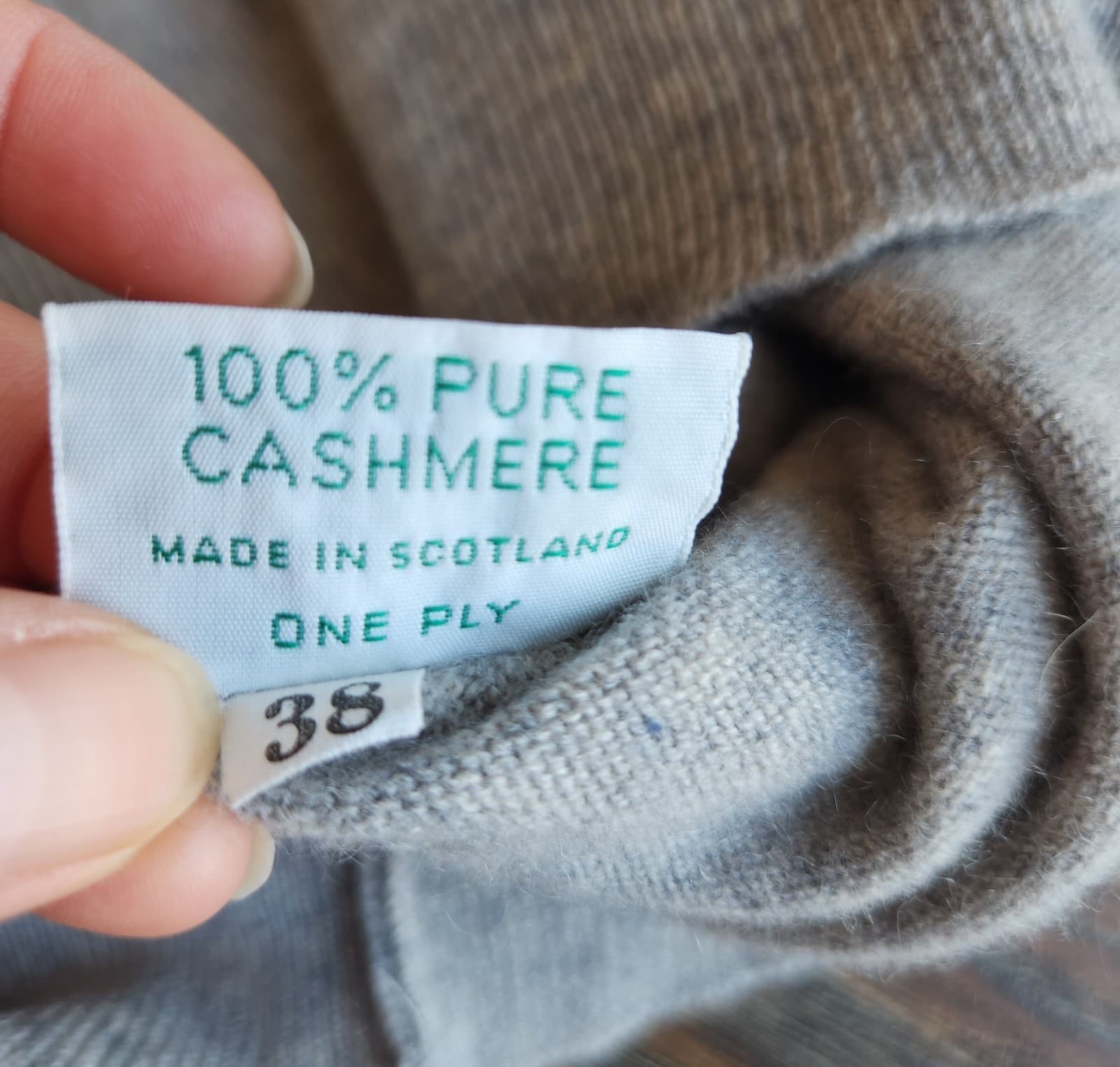 Vintage Best of Scotland 100% Pure Cashmere 1-Ply Crewneck Sweater Gray Women 38 - Thumbnail 7