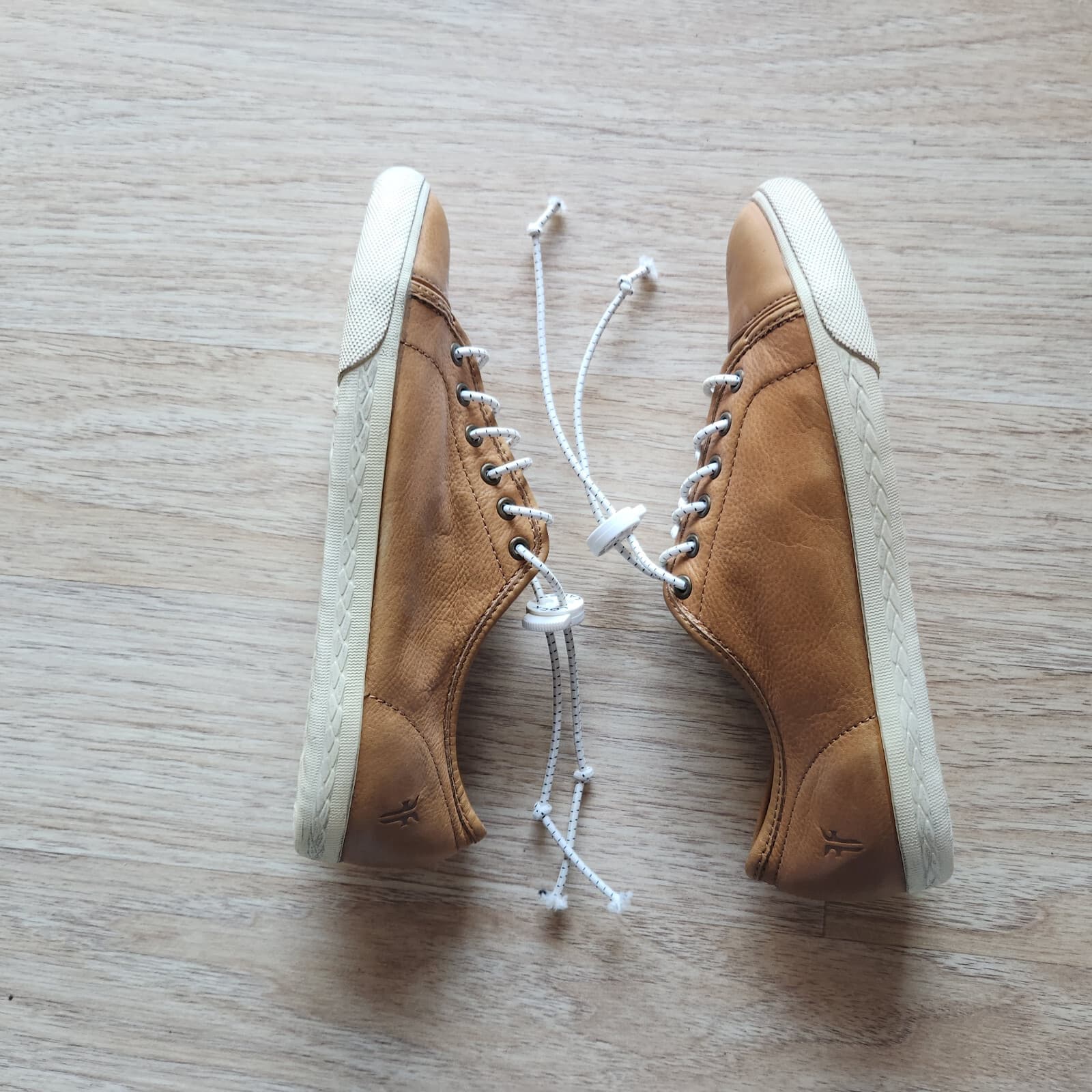 FRYE Chambers Tan Leather Low Top Lace-Up Shoes Sneakers Boy's Size 4 - Thumbnail 4