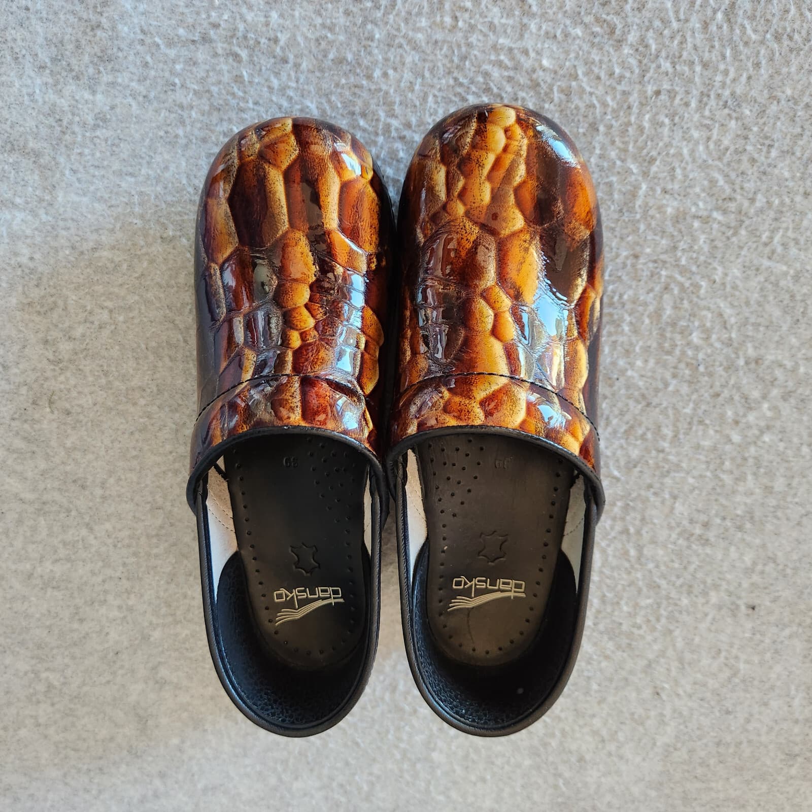 Dansko Patent Leather Professional Clogs Shoes Slip-On Geo-Printed Brown EU39 - Thumbnail 7