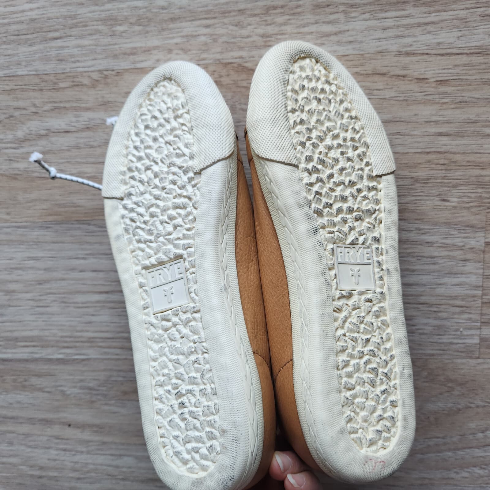 FRYE Chambers Tan Leather Low Top Lace-Up Shoes Sneakers Boy's Size 4 - Thumbnail 7