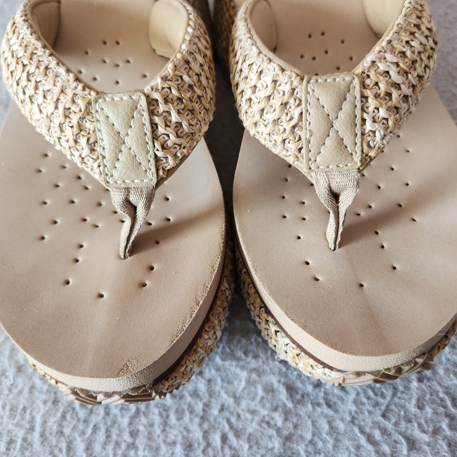 VOLATILE Island Woven Raffia Platform Wedge Sandals Thong Natural Beige US8 - Thumbnail 8