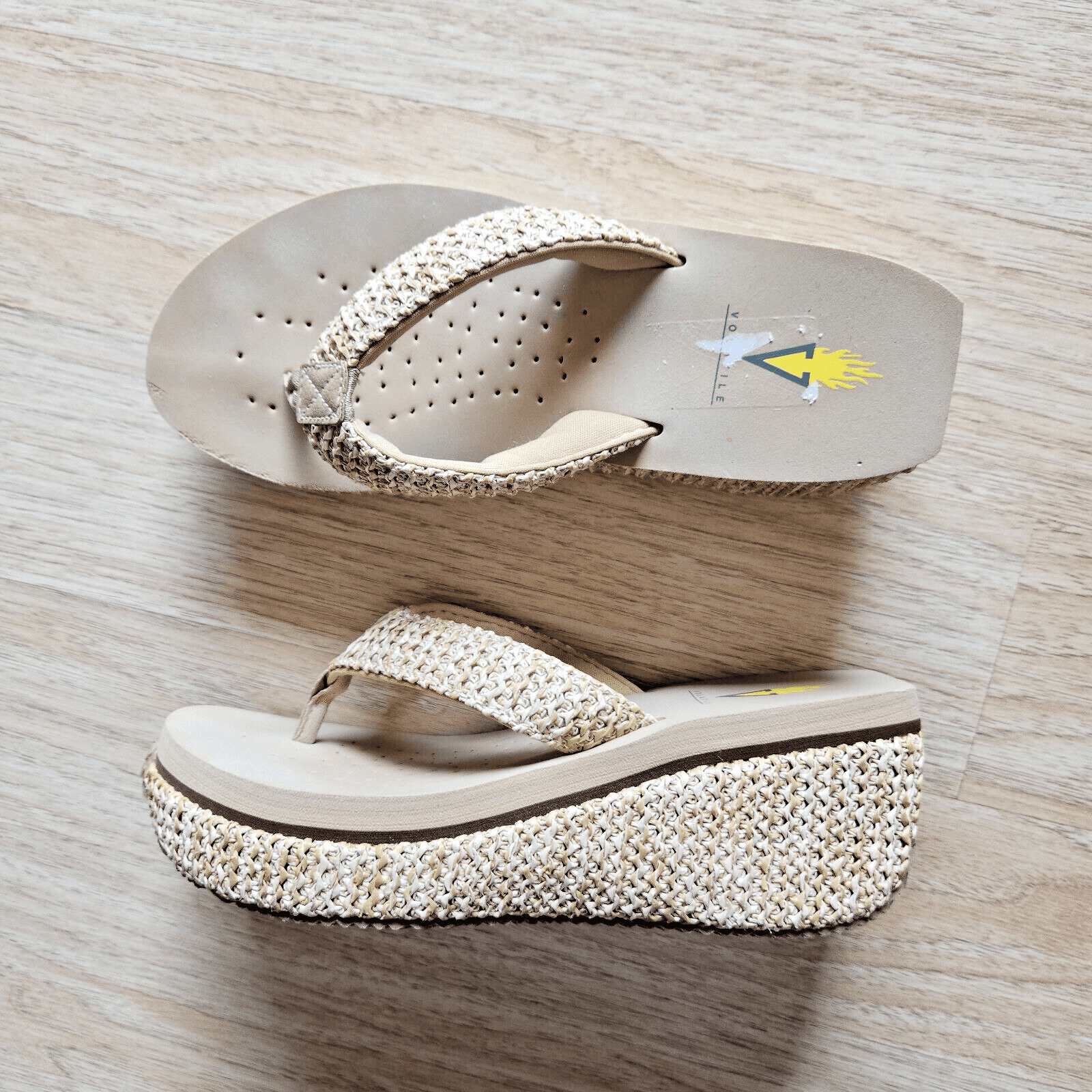 VOLATILE Island Woven Raffia Platform Wedge Sandals Thong Natural Beige US8 - Thumbnail 3