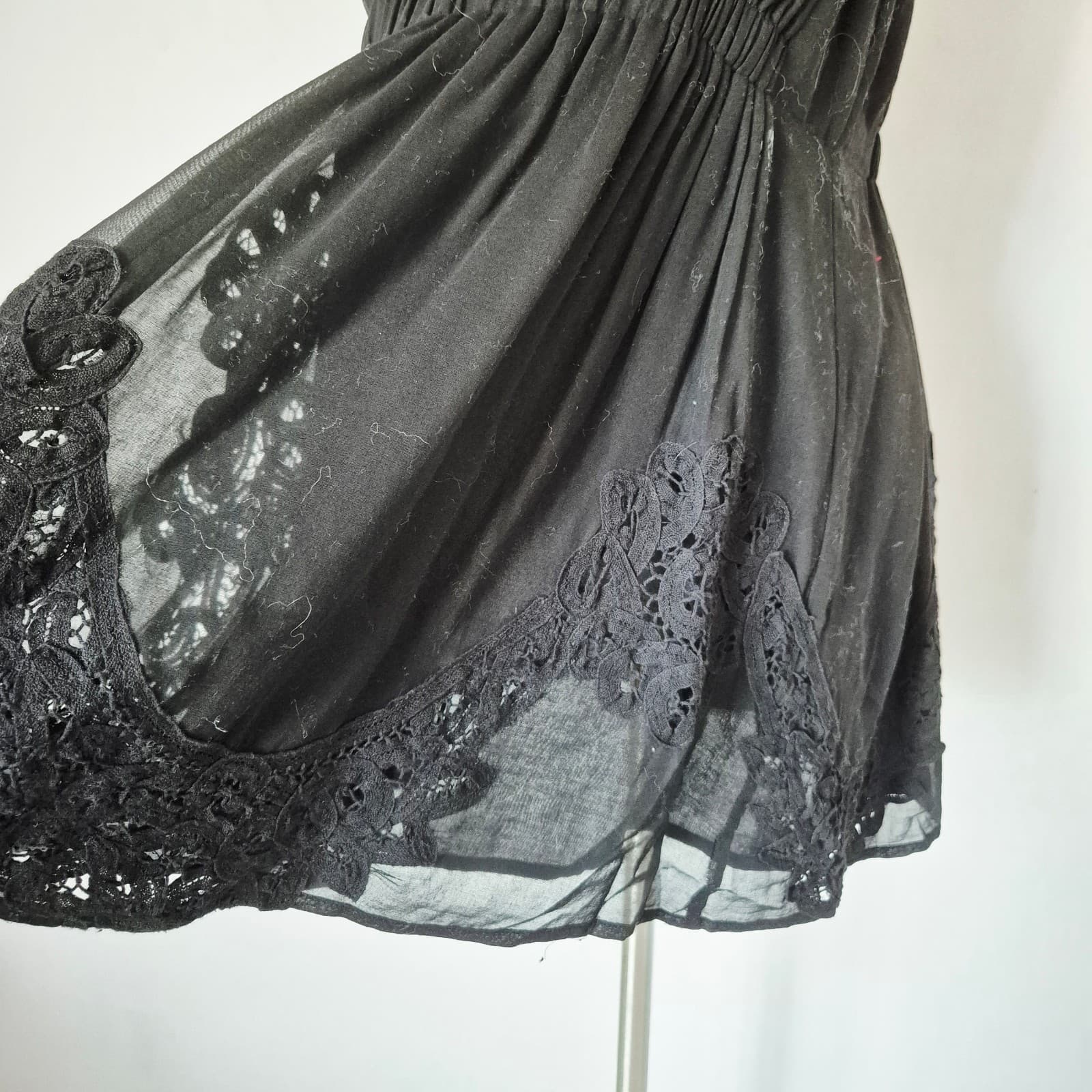 Lithe Anthropologie Floral Embroidered Lace Babydoll Sleeveless Top Black Sz.6 - Thumbnail 4