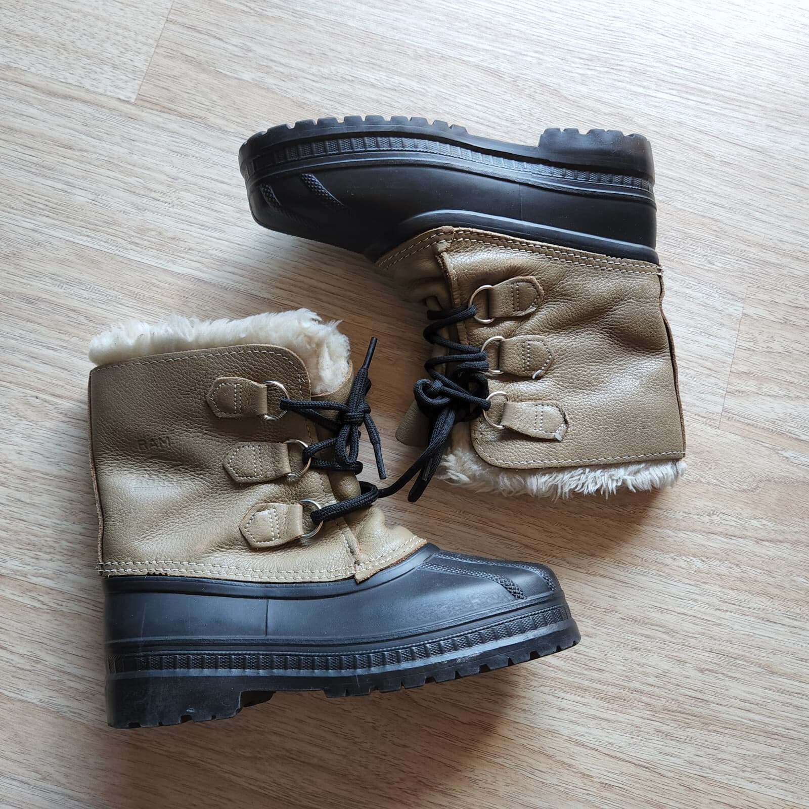 Sorel Ram Duck Leather Boots Lace-Up Removeable Lining Brown Women Sz.4 USA Made - Thumbnail 2