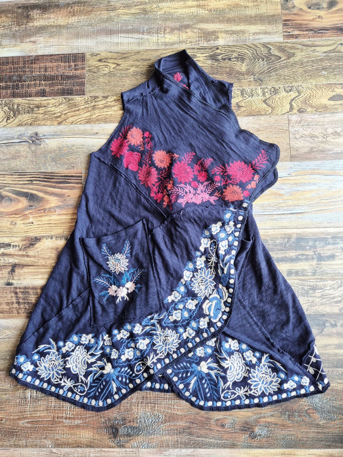 Coldwater Creek Sleeveless Embroidered Bohemian Drap Cardigan Vest Knit Blue XS - Thumbnail 3