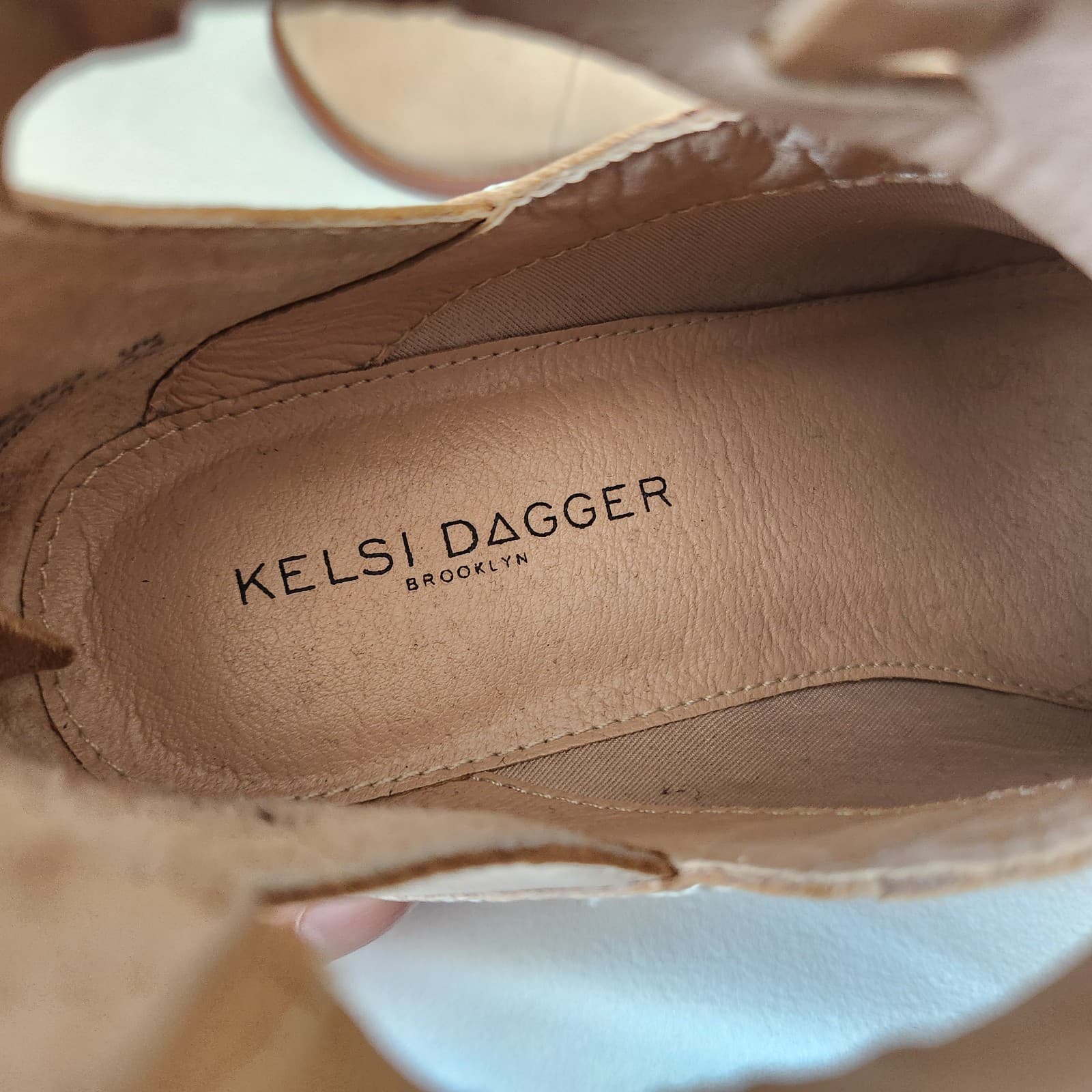 Kelsi Dagger Brooklyn Kadeeja Tan Leather Ankle Boots Zipper 2" Stacked Heel US7 - Thumbnail 13