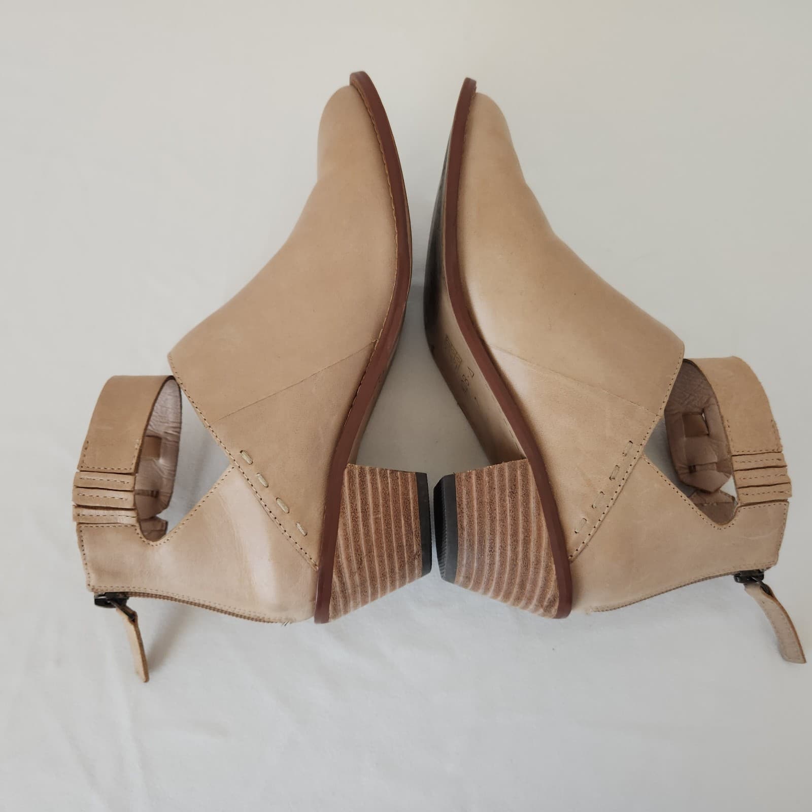 Kelsi Dagger Brooklyn Kadeeja Tan Leather Ankle Boots Zipper 2" Stacked Heel US7 - Thumbnail 11