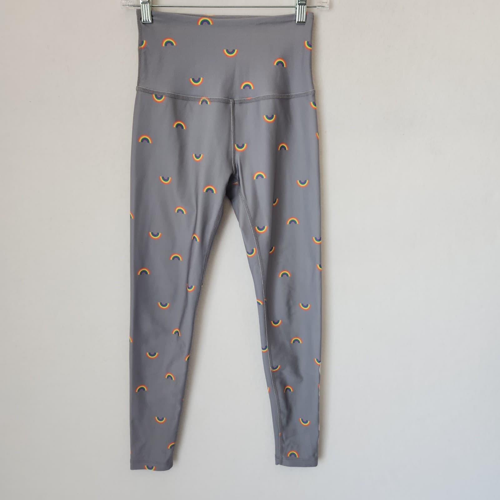 Beyond Yoga x Barre3 Rainbow Printed High Waist Legging Grey Sz.S Made in USA - Thumbnail 2