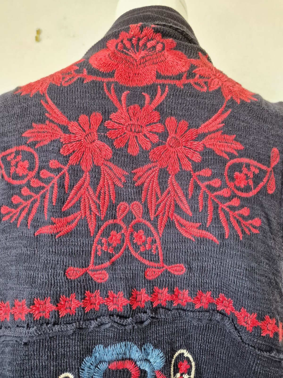 Coldwater Creek Sleeveless Embroidered Bohemian Drap Cardigan Vest Knit Blue XS - Thumbnail 7