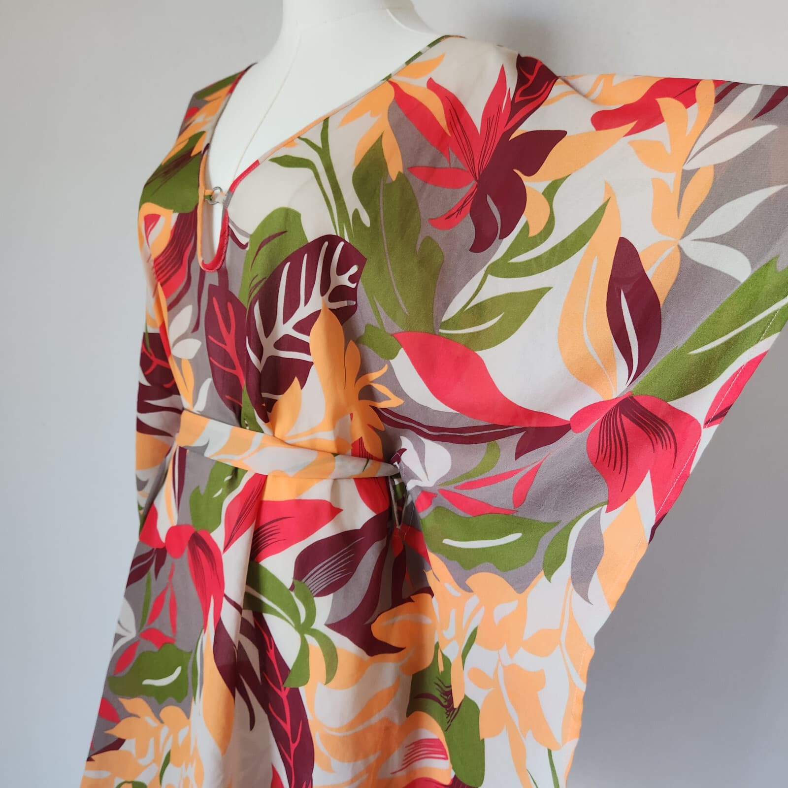 Calvin Klein Swimwear Tropical Floral Beach Cover-Up Tie-Waist Multicolor O/S - Thumbnail 4