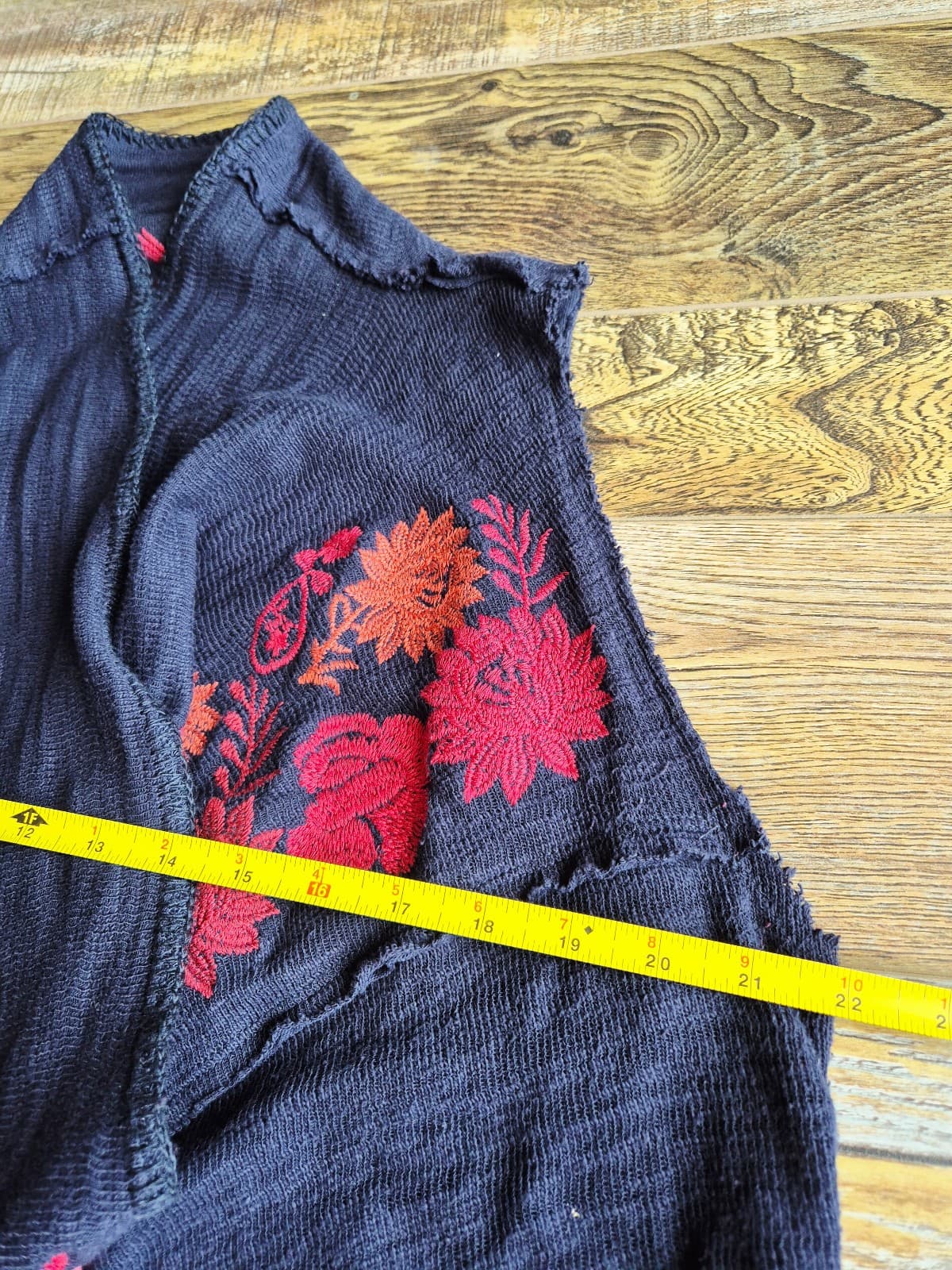 Coldwater Creek Sleeveless Embroidered Bohemian Drap Cardigan Vest Knit Blue XS - Thumbnail 13