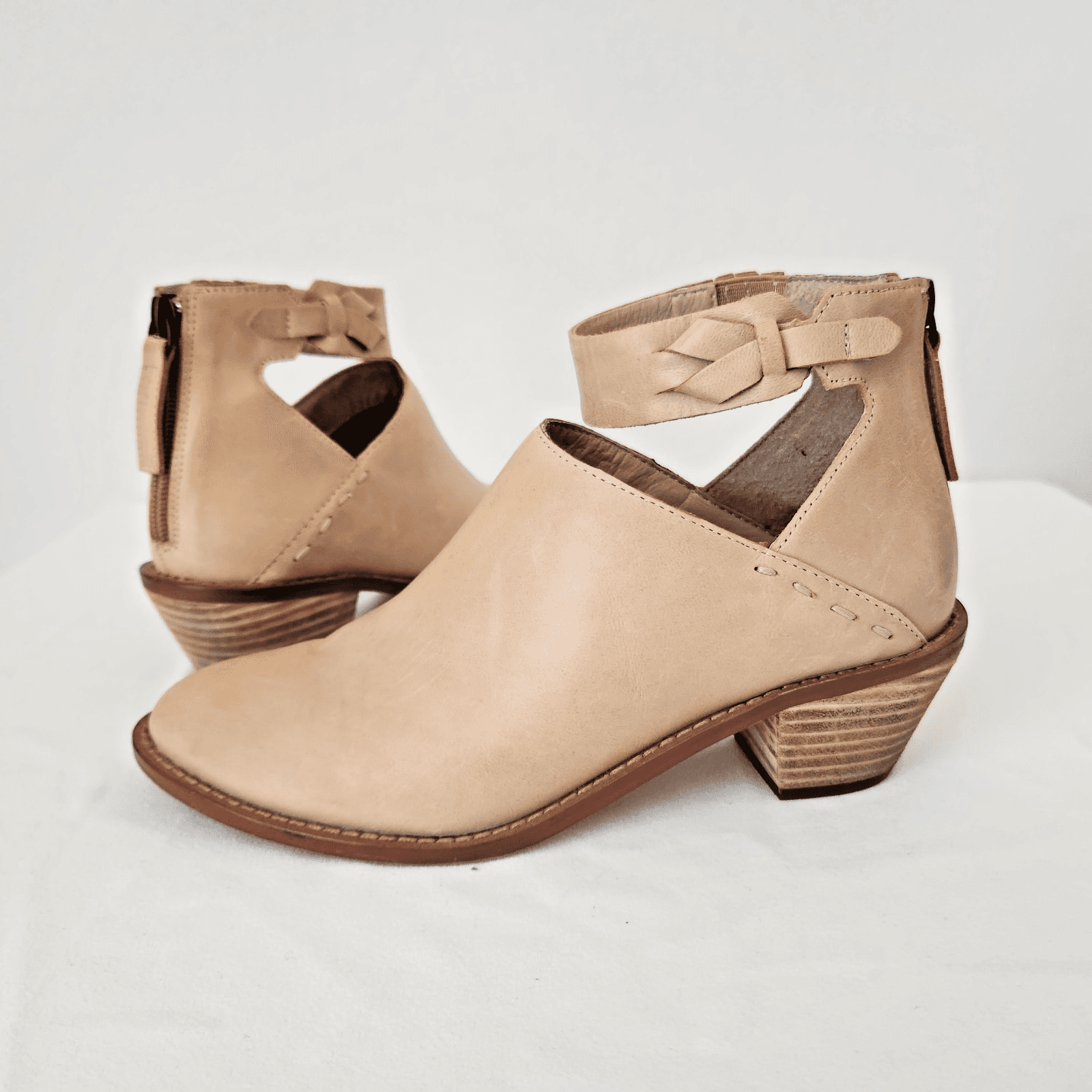 Kelsi Dagger Brooklyn Kadeeja Tan Leather Ankle Boots Zipper 2" Stacked Heel US7 - Thumbnail 2