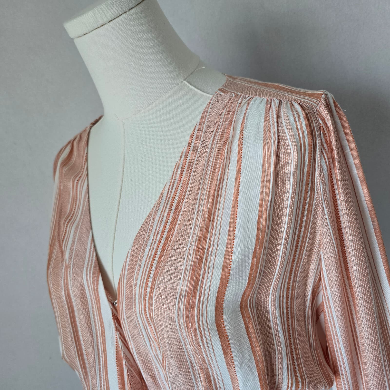 PAIGE Naja Surplice Smocked Waist Blouse Long Sleeve Stripe Ivory Cinnabar Sz.M - Thumbnail 4