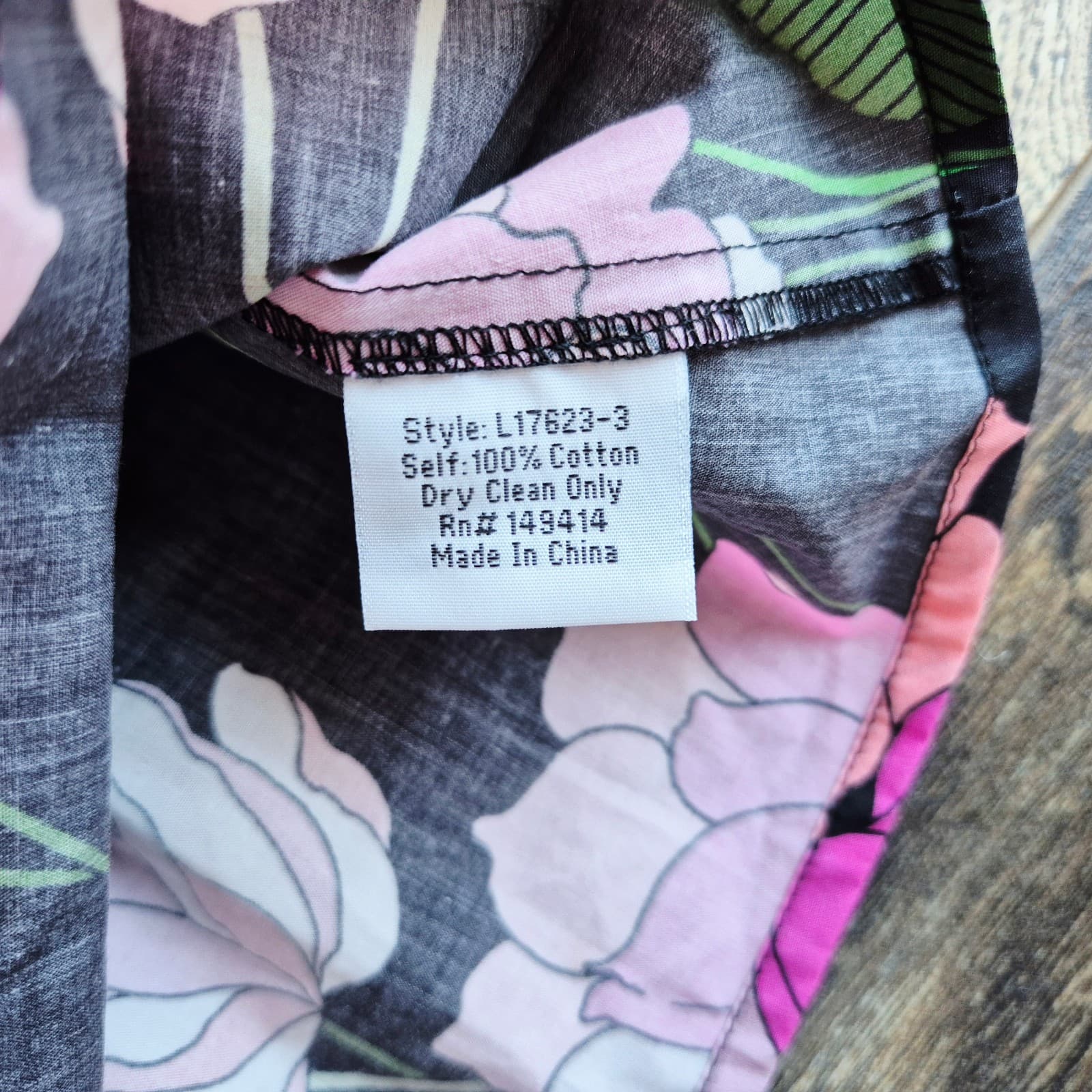 Johnny Was Jade $198 Marisol Floral Square Neck Blouse Smocked Black Cotton Sz.S - Thumbnail 12