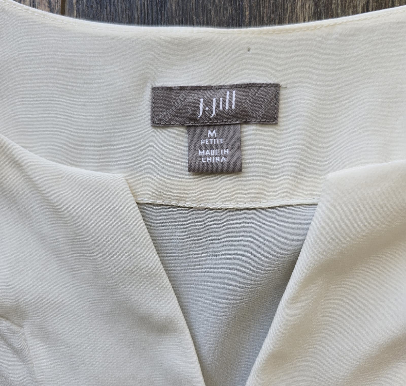 J.Jill 100% Silk Satin Popover Blouse Relax-Fit 3/4 Sleeve V-Neck Ivory Women MP - Thumbnail 7