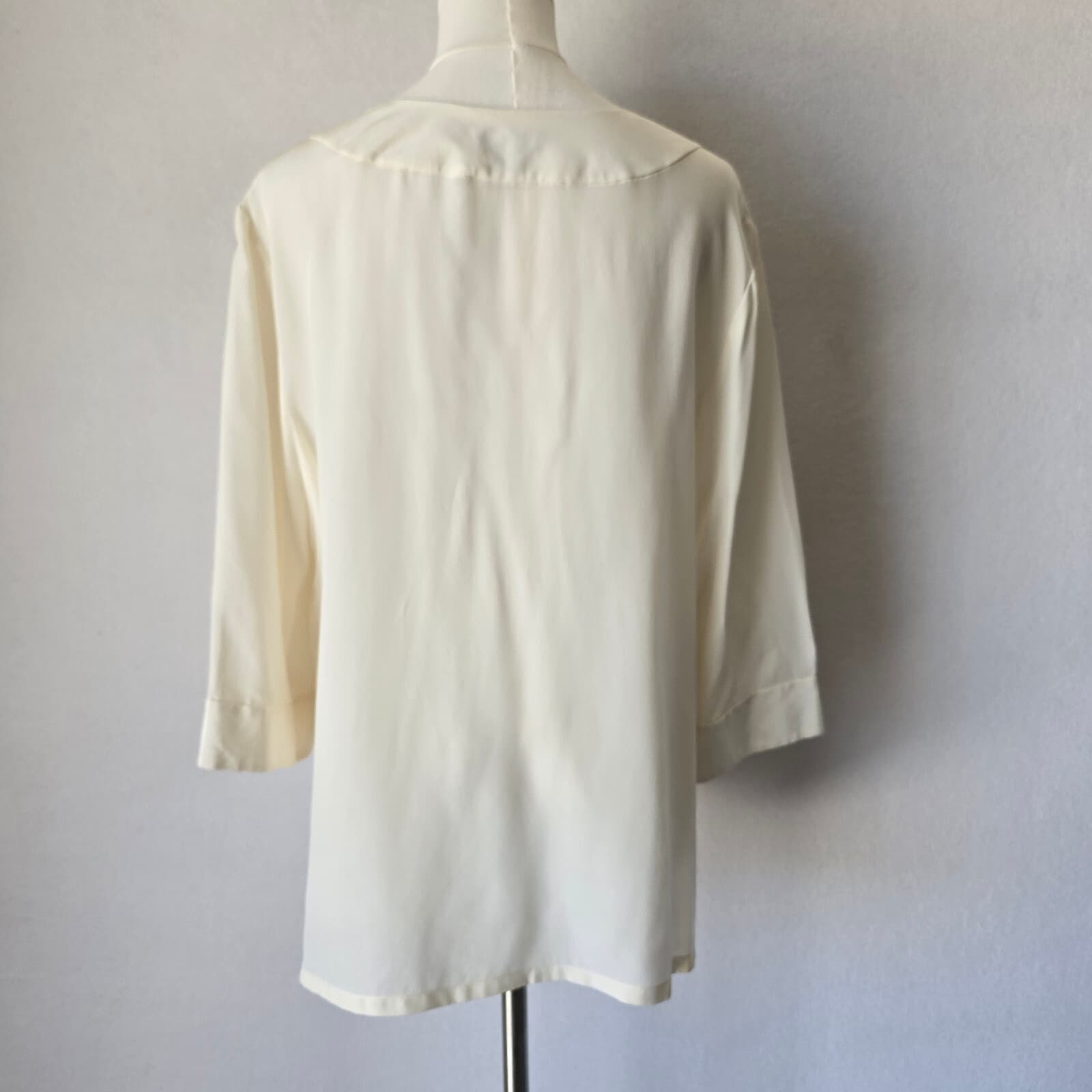 J.Jill 100% Silk Satin Popover Blouse Relax-Fit 3/4 Sleeve V-Neck Ivory Women MP - Thumbnail 6