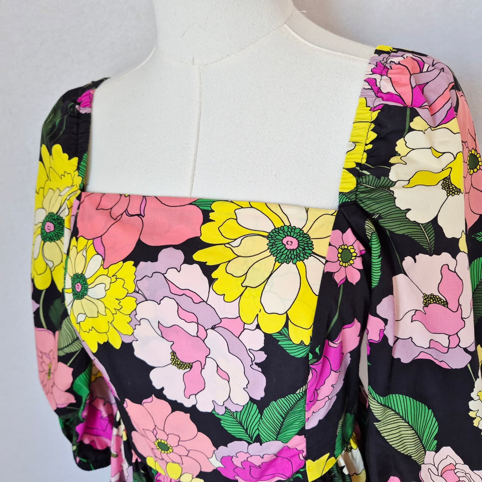 Johnny Was Jade $198 Marisol Floral Square Neck Blouse Smocked Black Cotton Sz.S - Thumbnail 5