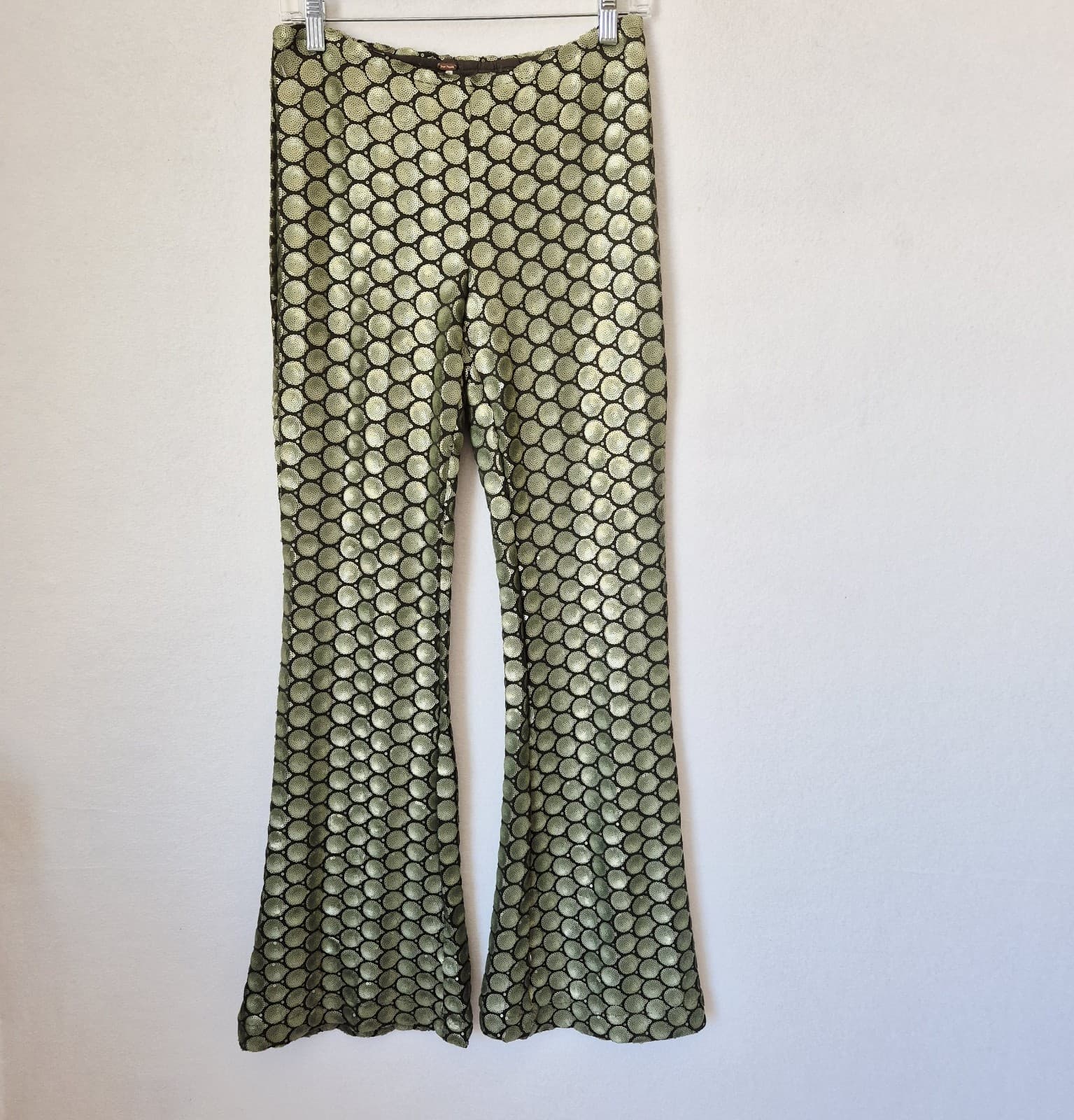 NWoT Free People Wilder Days Sequins 1970s-Retro Flare Pants Pullon Green Sz.2 - Thumbnail 5