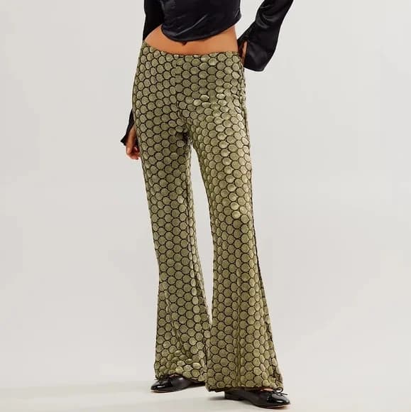 NWoT Free People Wilder Days Sequins 1970s-Retro Flare Pants Pullon Green Sz.2 - Thumbnail 2