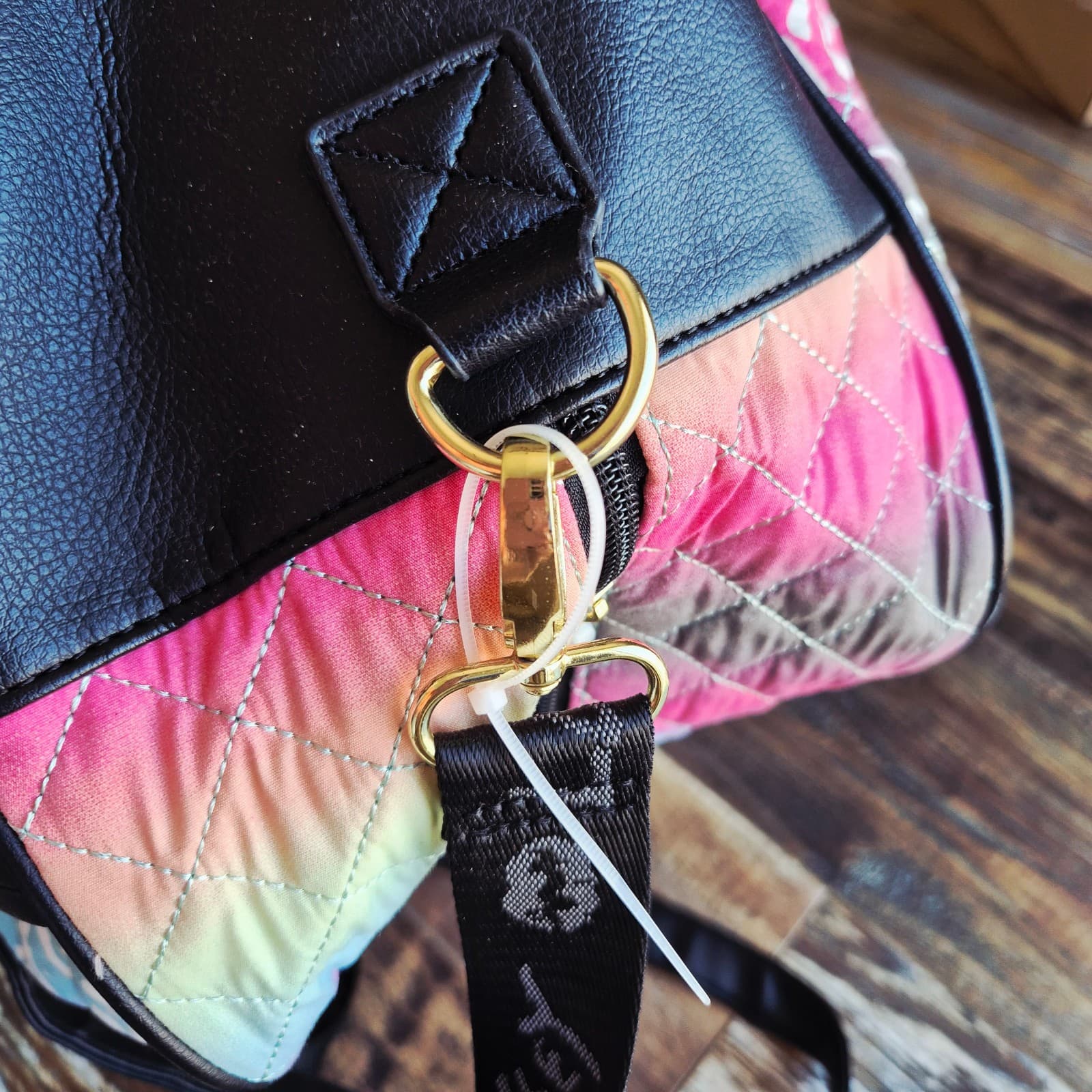 Luv Betsey Johnson Hearts Tie-Dye Graffiti Rainbow Weekend Carryon Duffel Bag - Thumbnail 12